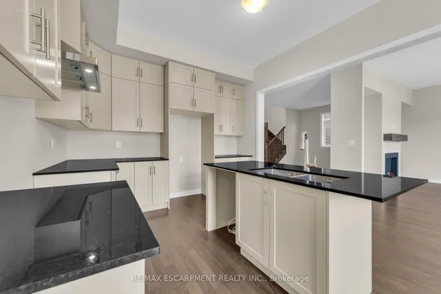Additional property image - 67 Starfire Cres
