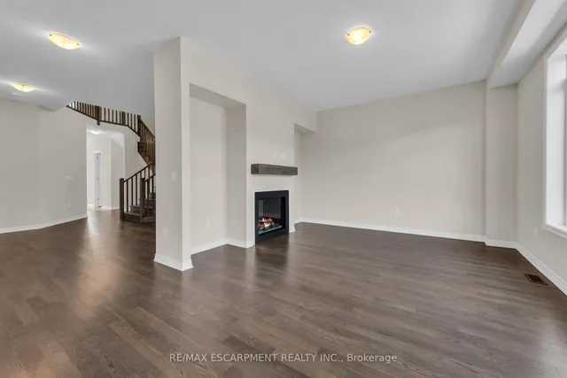 Additional property image - 67 Starfire Cres