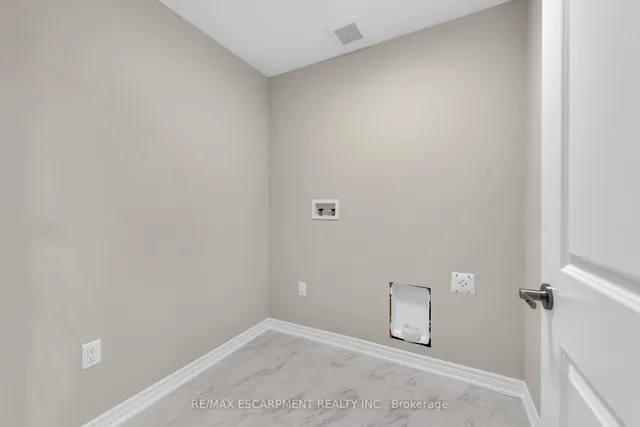 Additional property image - 67 Starfire Cres