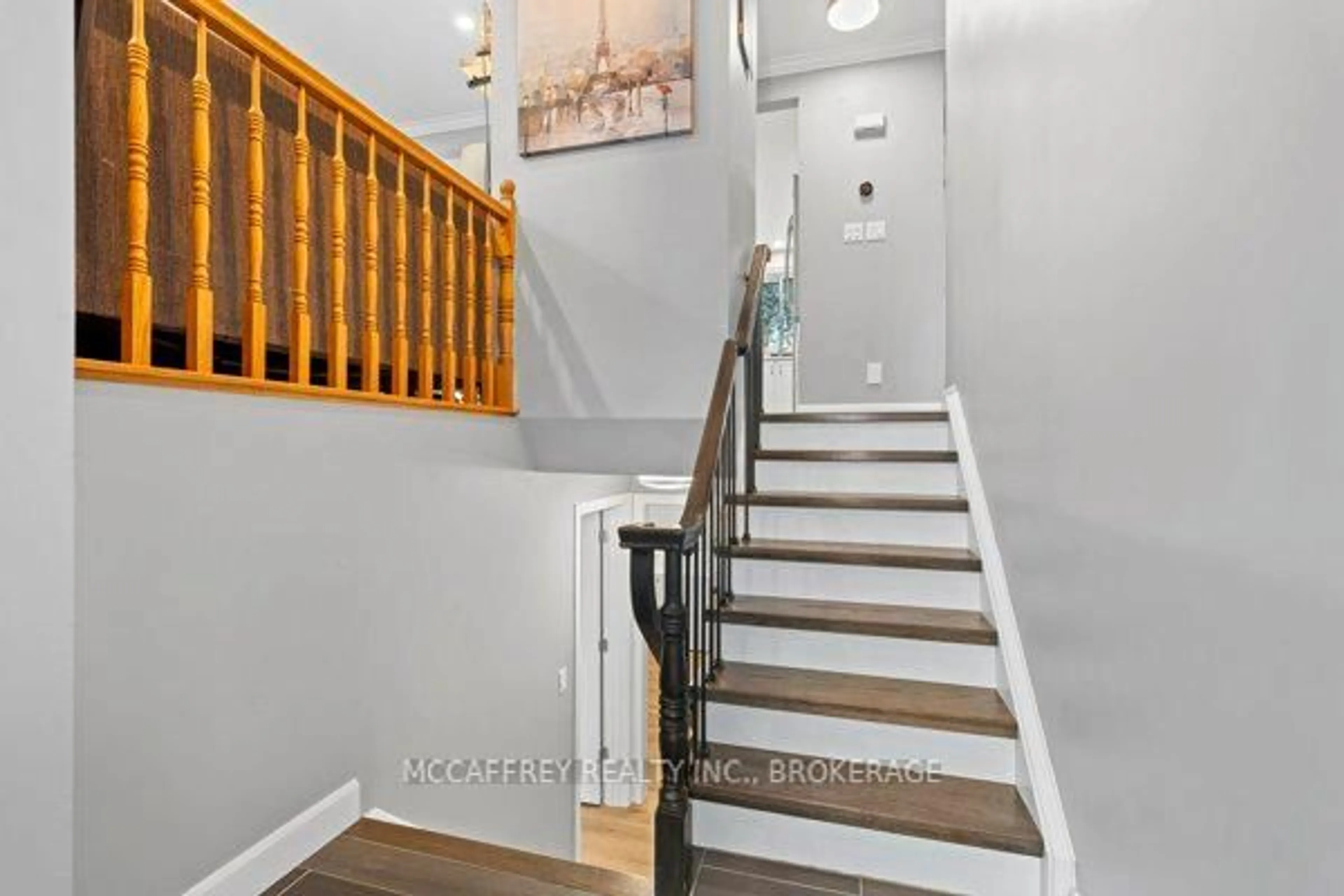 Unknown for 105 Dauphin Ave, Kingston Ontario K7K 6B2