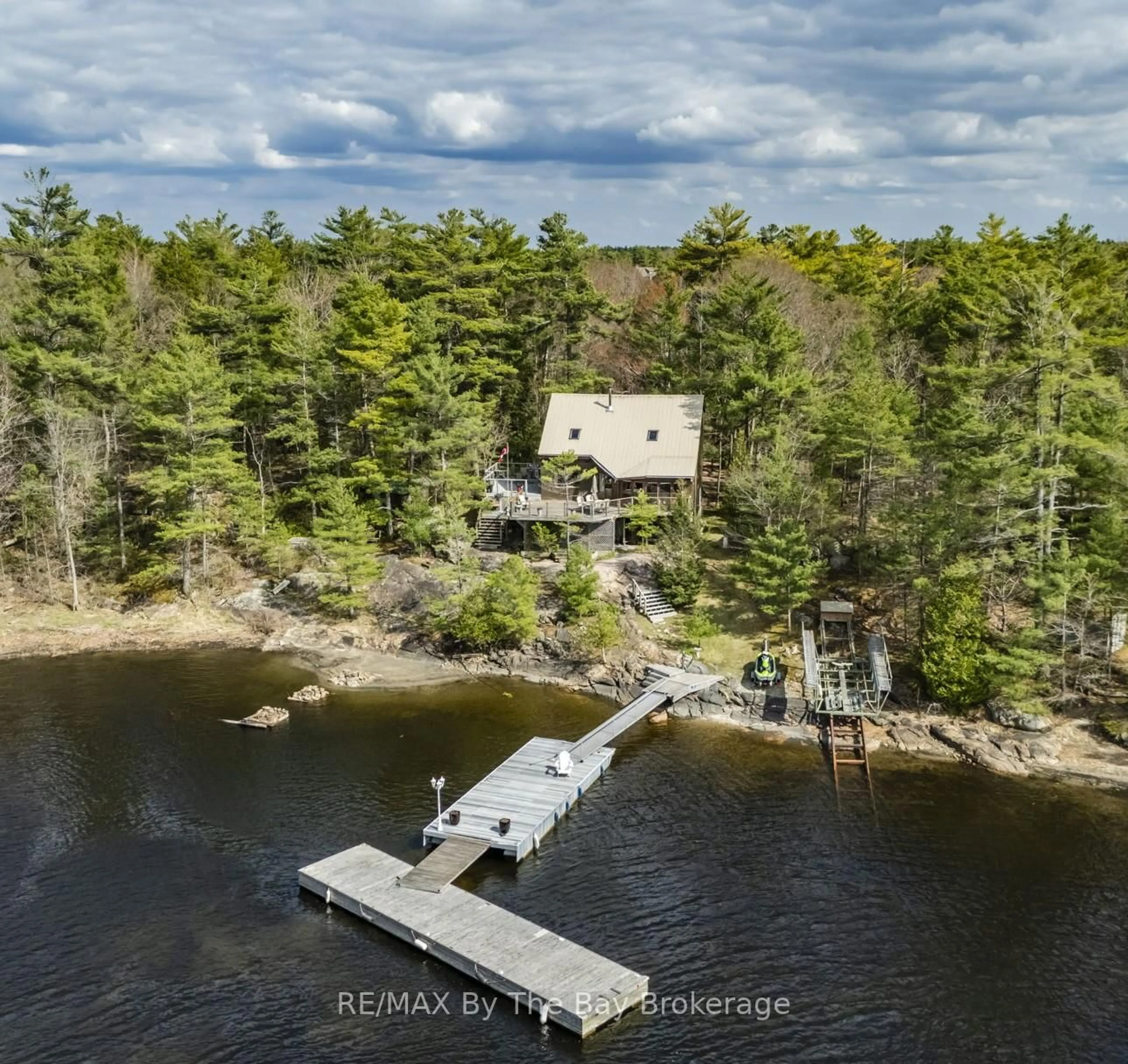A pic from outside/outdoor area/front of a property/back of a property/a pic from drone, water/lake/river/ocean view for 3888 IS 820/Mermaid IS N/A, Georgian Bay Ontario P0E 1E0