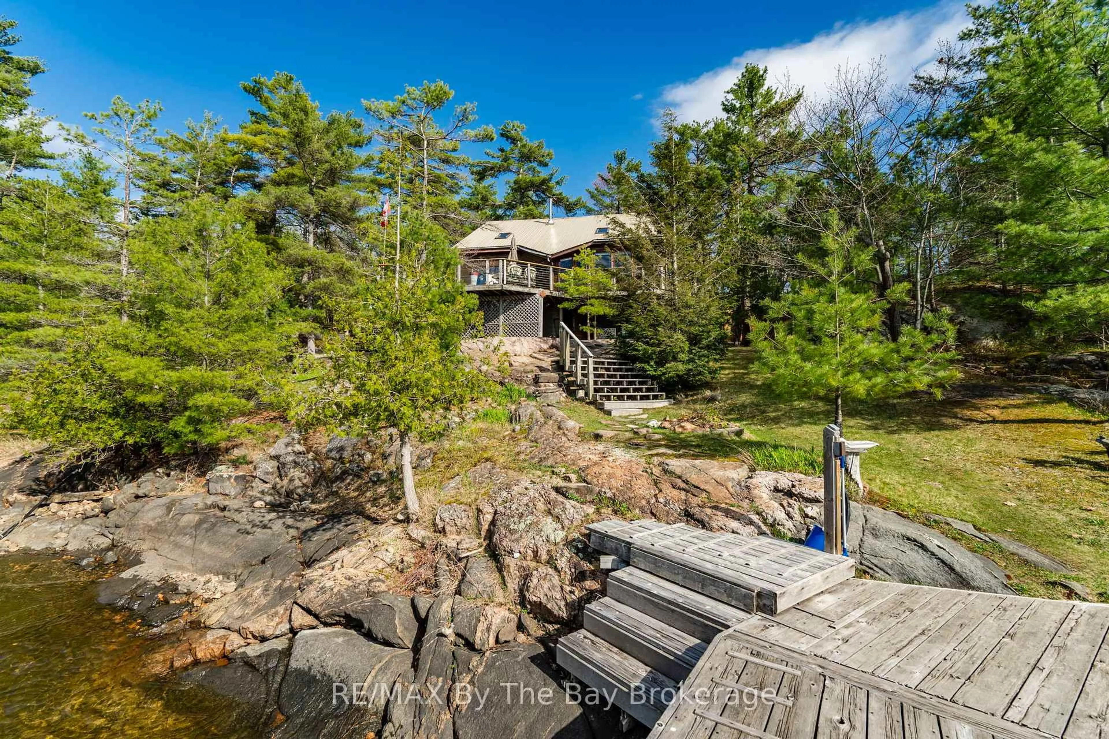 A pic from outside/outdoor area/front of a property/back of a property/a pic from drone, water/lake/river/ocean view for 3888 IS 820/Mermaid IS N/A, Georgian Bay Ontario P0E 1E0
