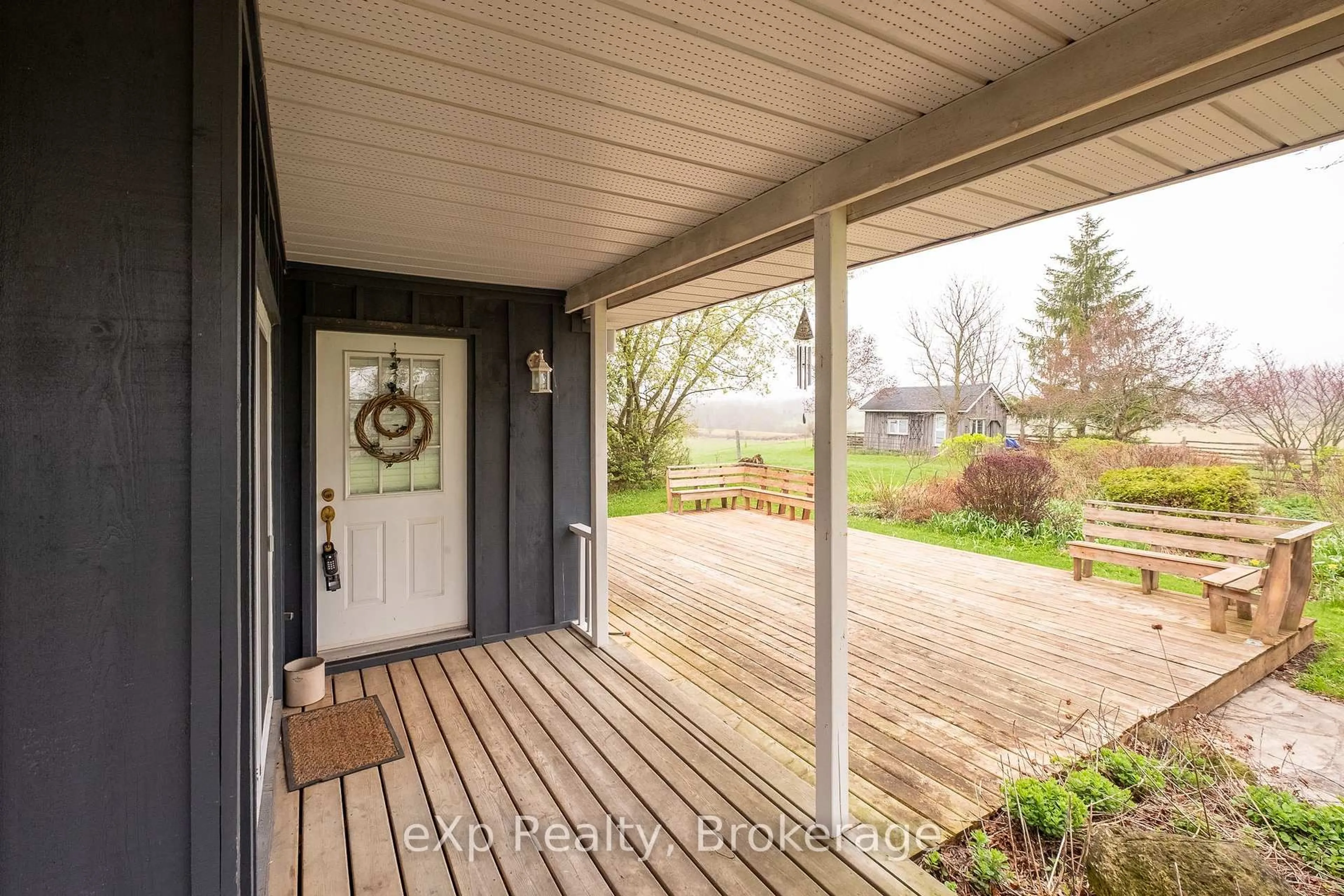 Indoor entryway for 394213 Concession 2 N/A, West Grey Ontario N0C 1H0