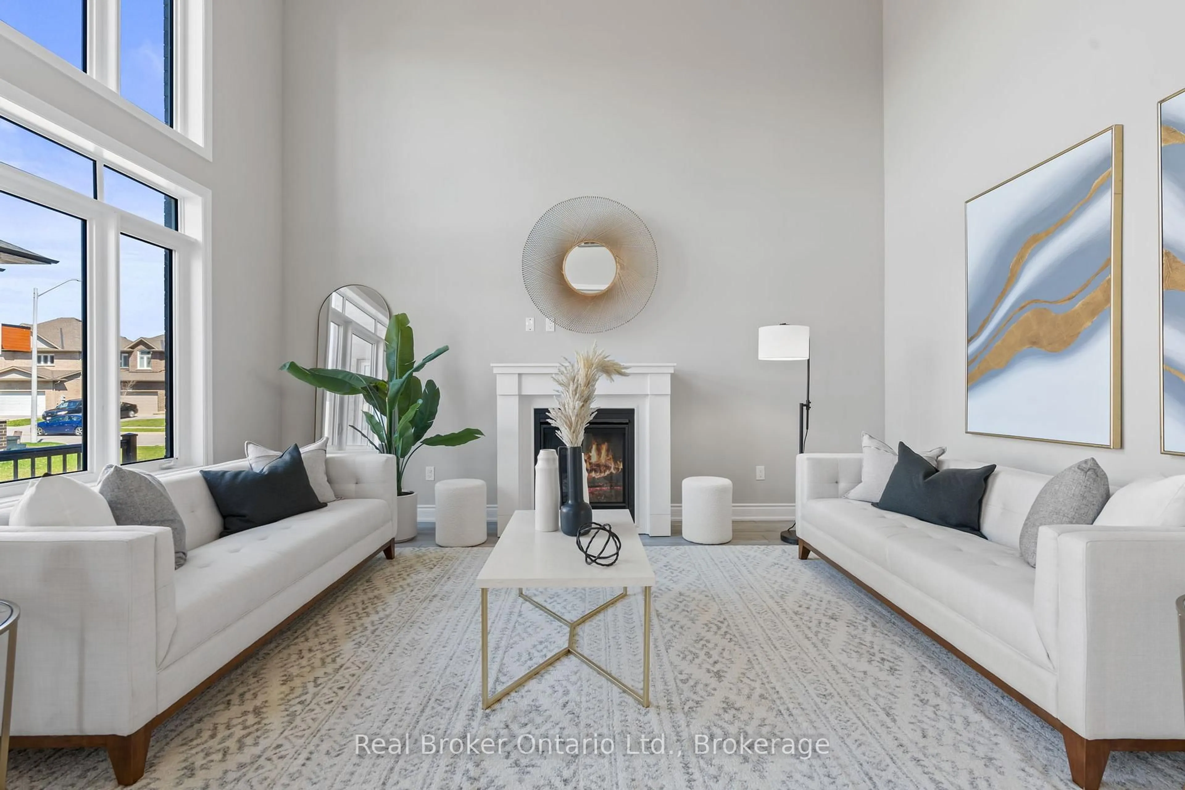 Living room with furniture, unknown for 18 Venture Way, Thorold Ontario L2V 0G9