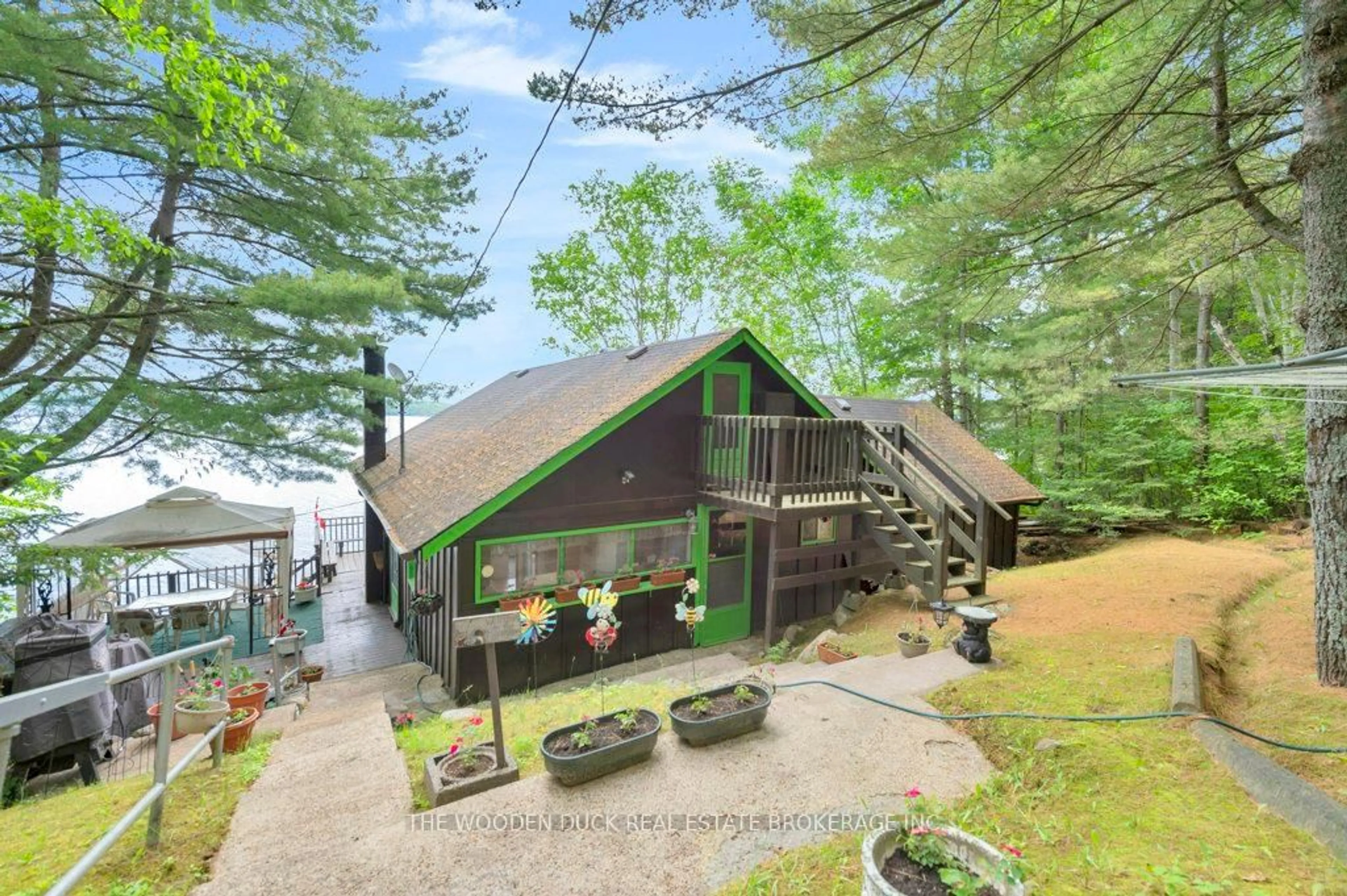 Patio, water/lake/river/ocean view for 103 North Mazinaw Hts, Cloyne Ontario K0H 1K0