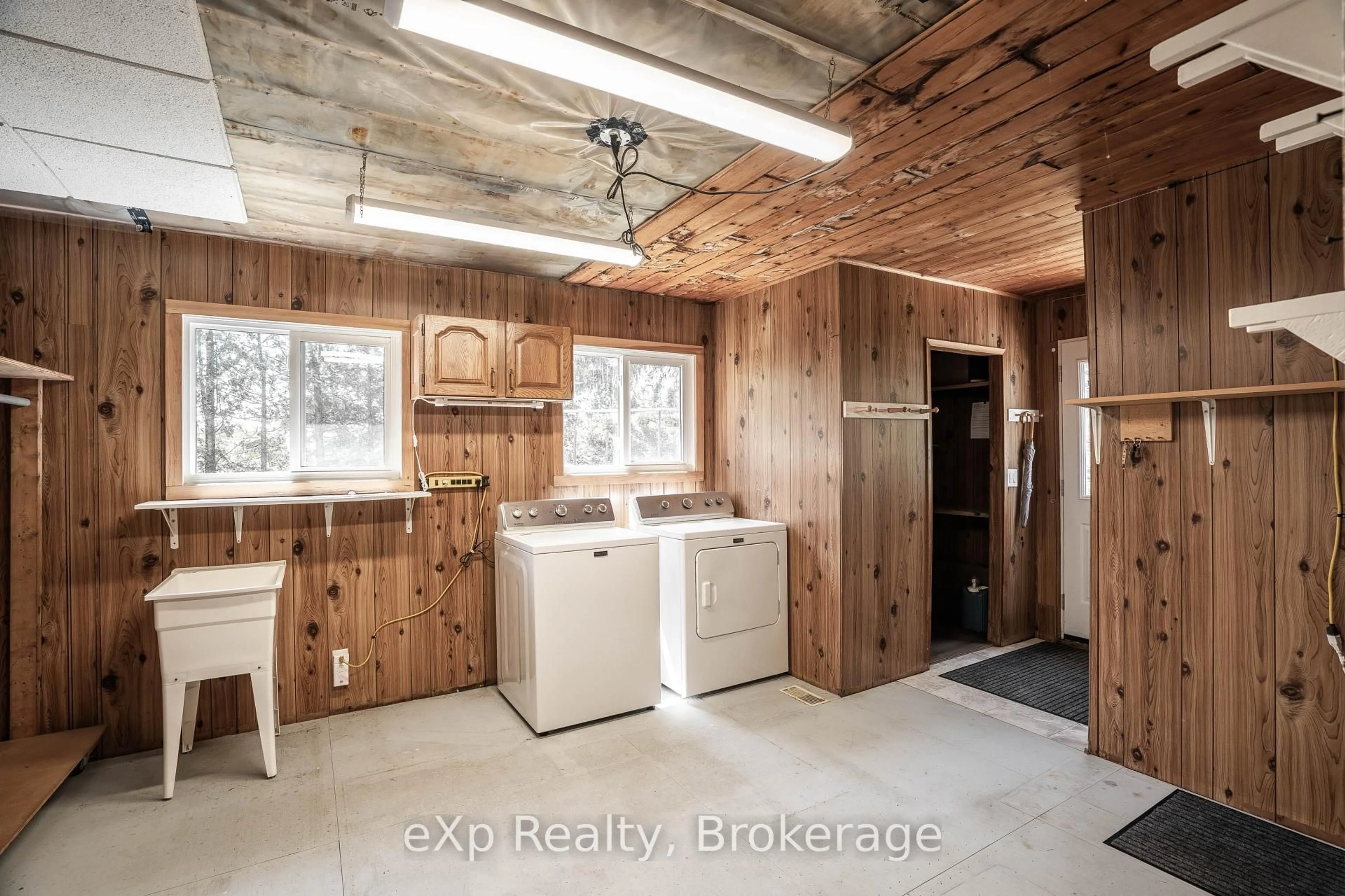 Unknown for 4 Alexander St, Northern Bruce Peninsula Ontario N0H 1W0
