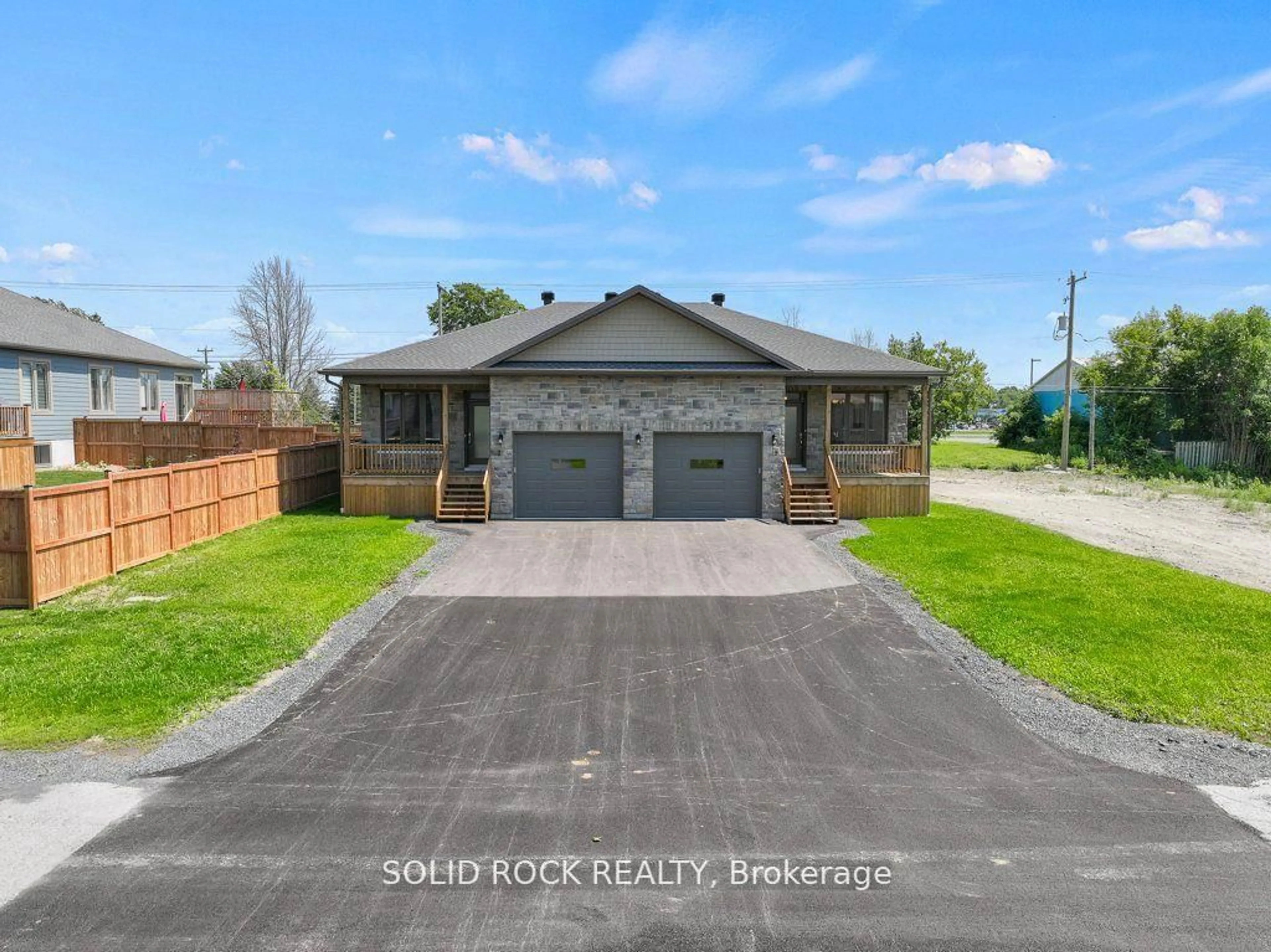 A pic from outside/outdoor area/front of a property/back of a property/a pic from drone, unknown for 9 Billings Ave, South Dundas Ontario K0E 1K0