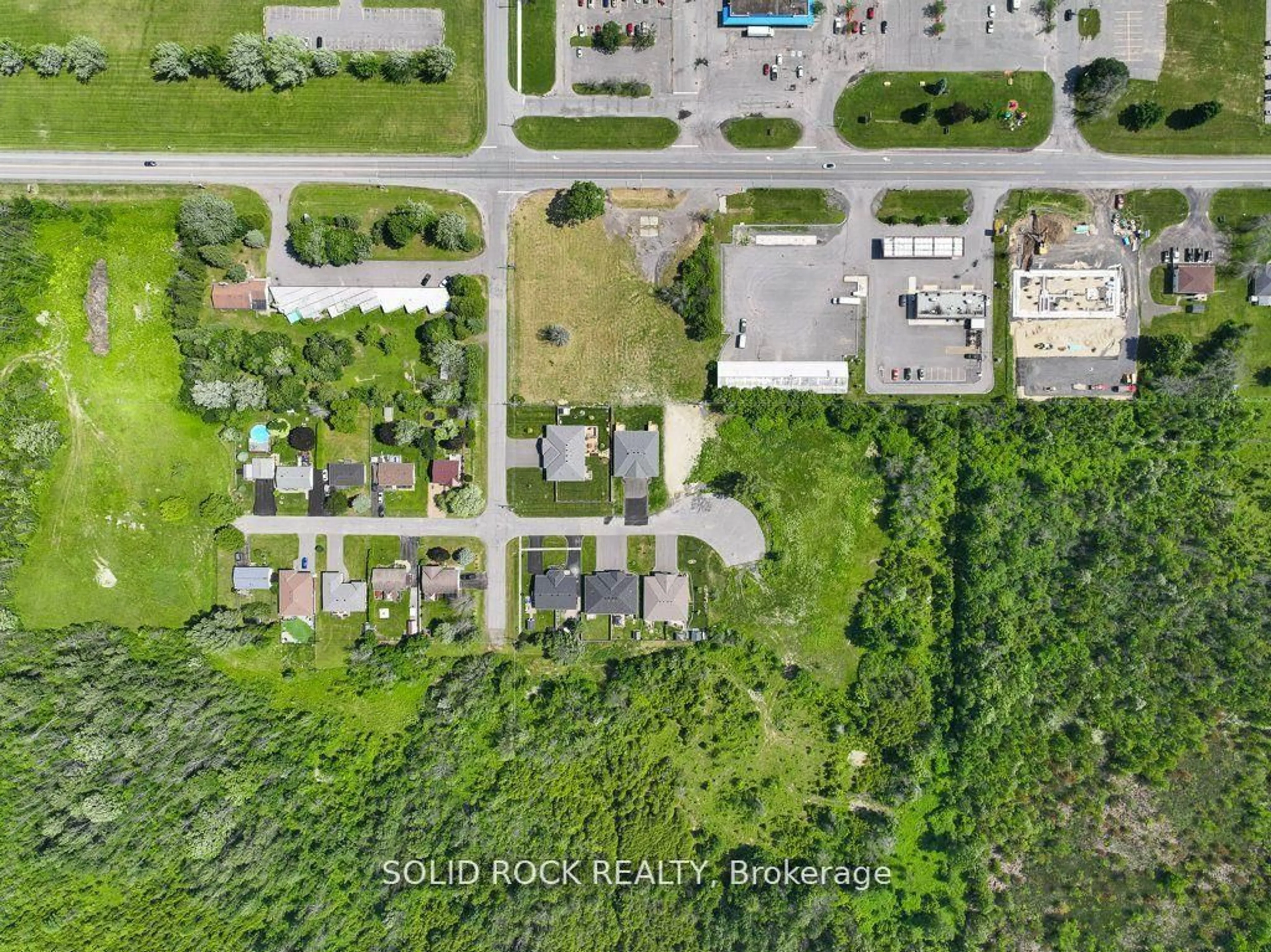 A pic from outside/outdoor area/front of a property/back of a property/a pic from drone, street for 9 Billings Ave, South Dundas Ontario K0E 1K0