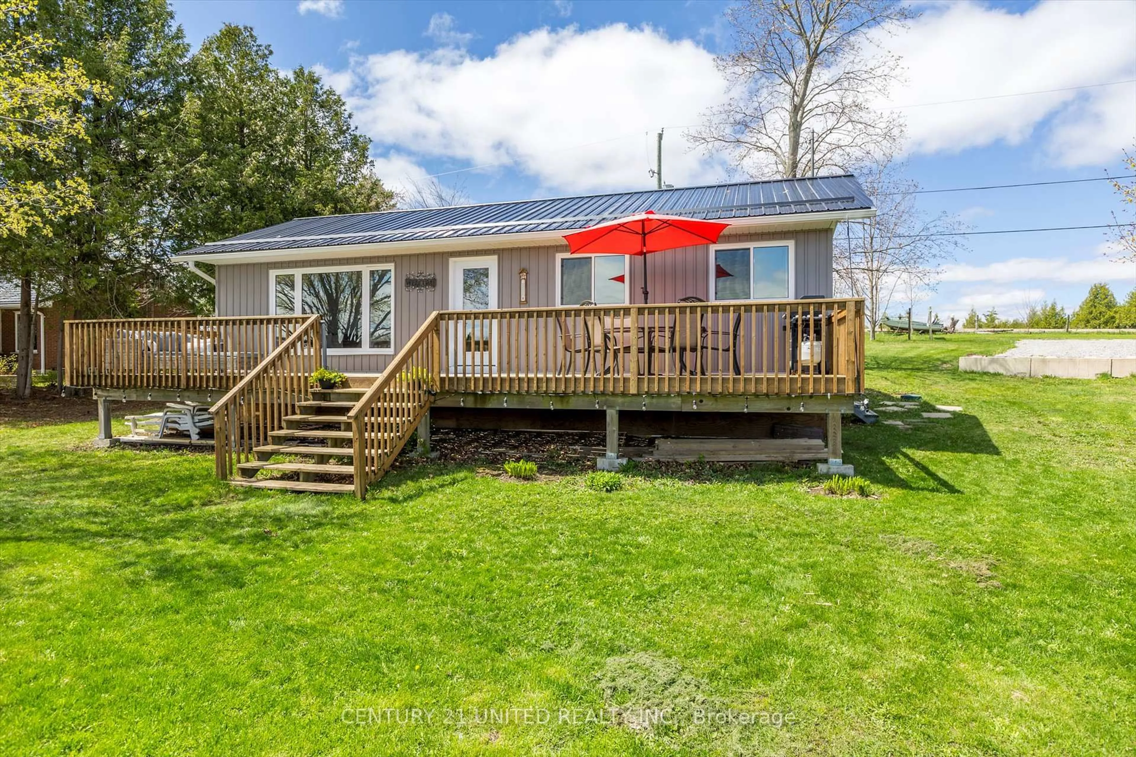 A pic from outside/outdoor area/front of a property/back of a property/a pic from drone, water/lake/river/ocean view for 1623 Kinsale Rd, Selwyn Ontario K0L 1T0