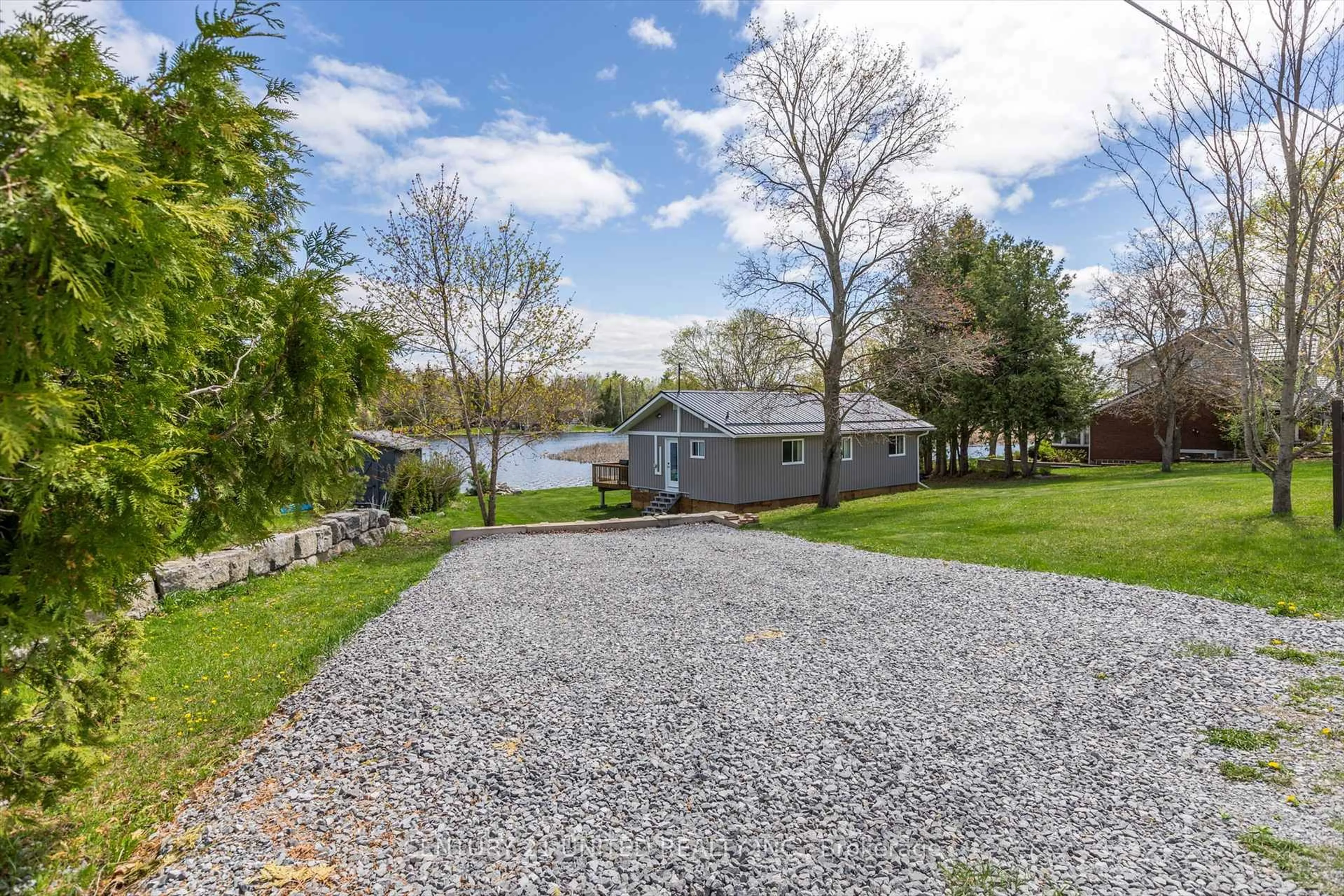 A pic from outside/outdoor area/front of a property/back of a property/a pic from drone, water/lake/river/ocean view for 1623 Kinsale Rd, Selwyn Ontario K0L 1T0