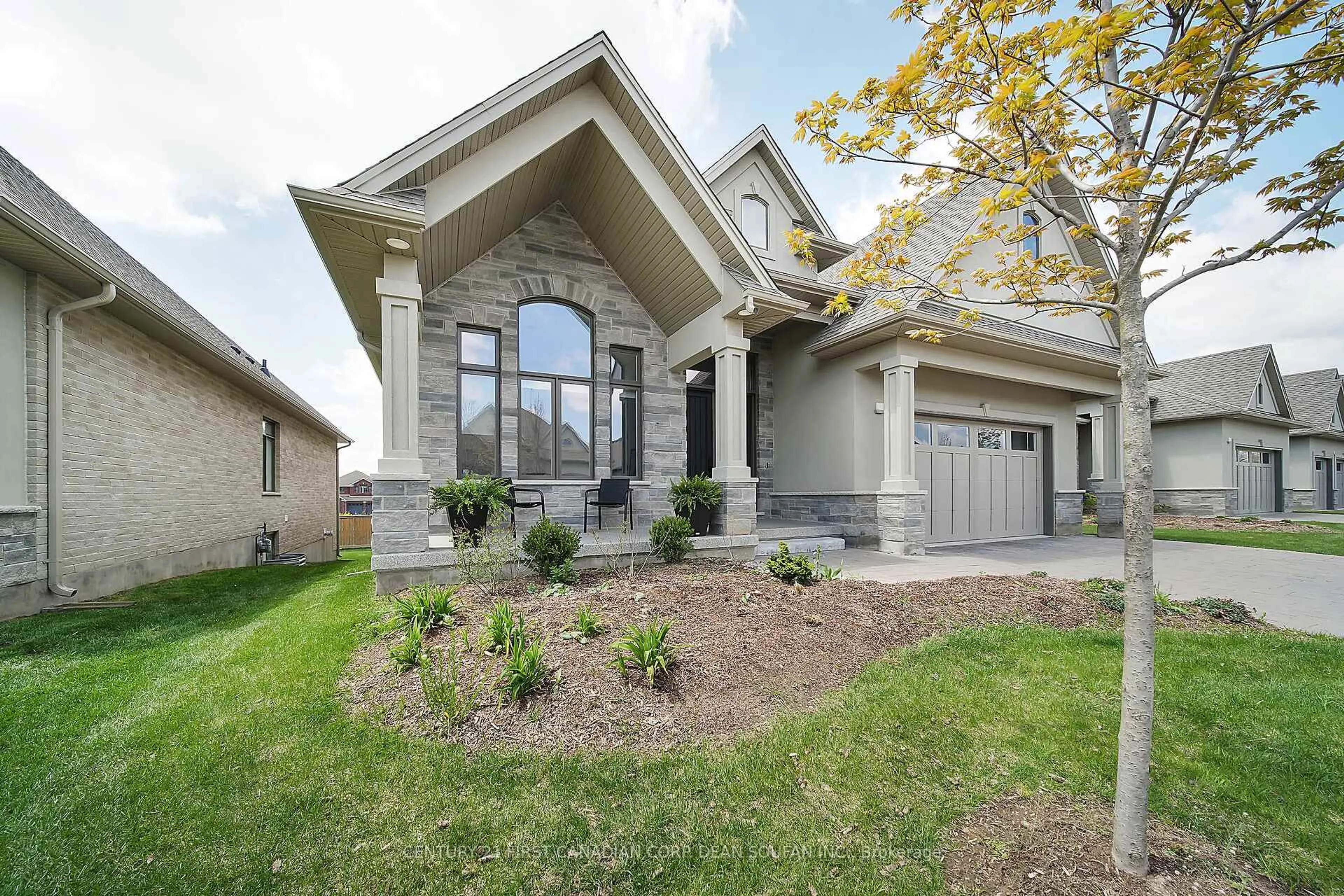 Home with brick exterior material, street for 1710 Ironwood Rd #13, London South Ontario N6K 0G9