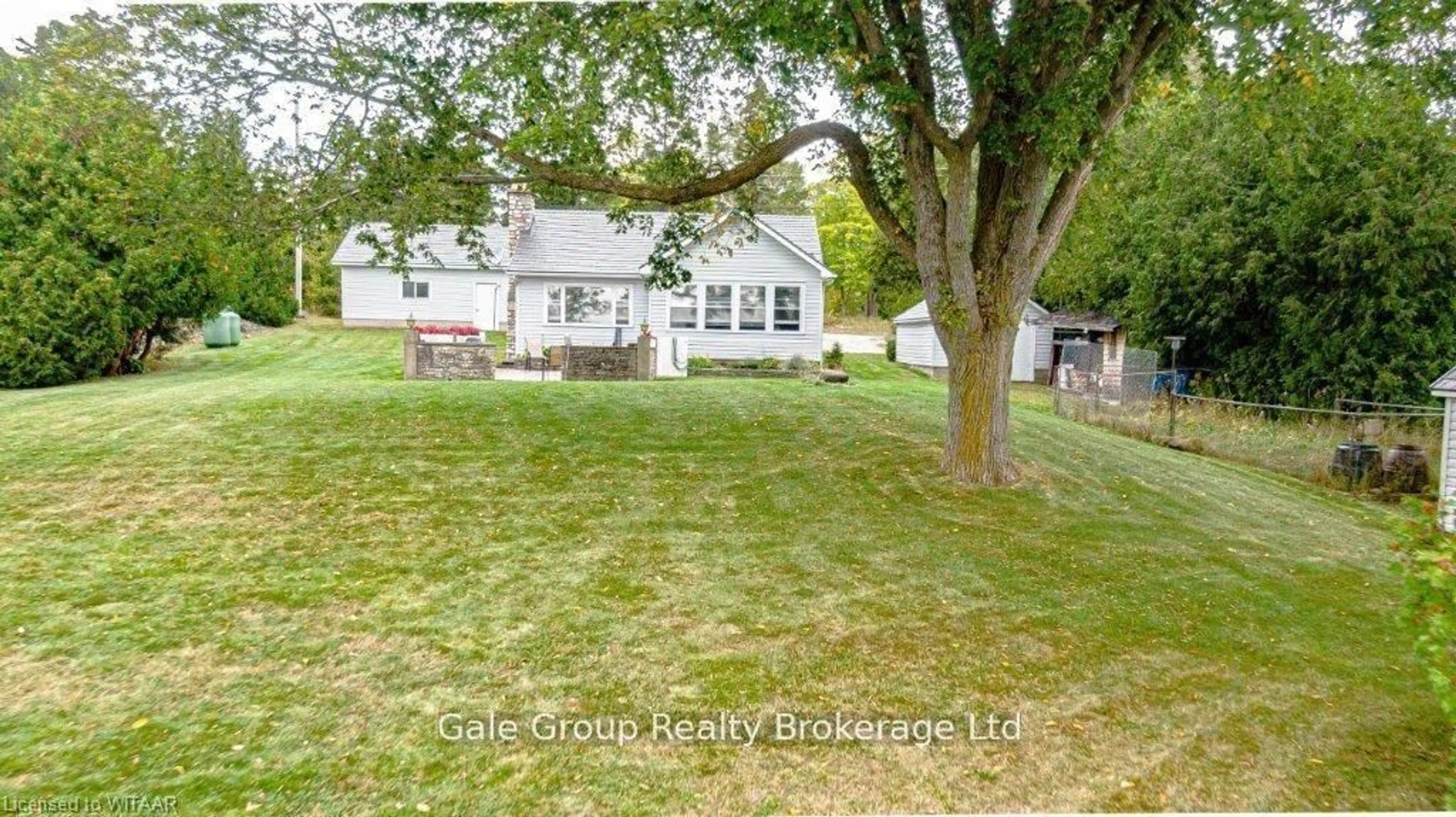 A pic from outside/outdoor area/front of a property/back of a property/a pic from drone, street for 117 TAMARAC Rd, Northern Bruce Peninsula Ontario N0H 2M0