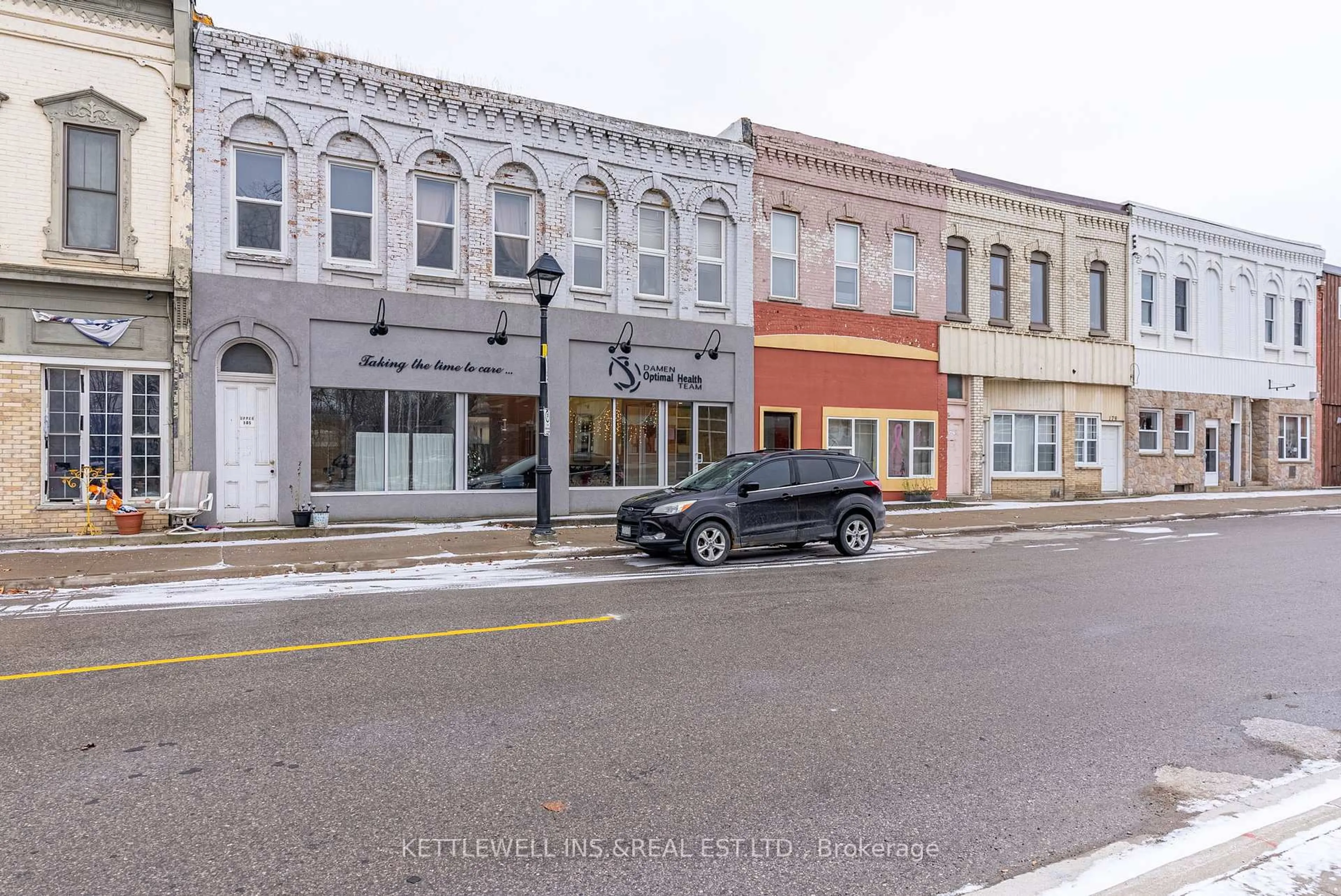 Unknown for 181 185 King St, North Middlesex Ontario N0M 2K0