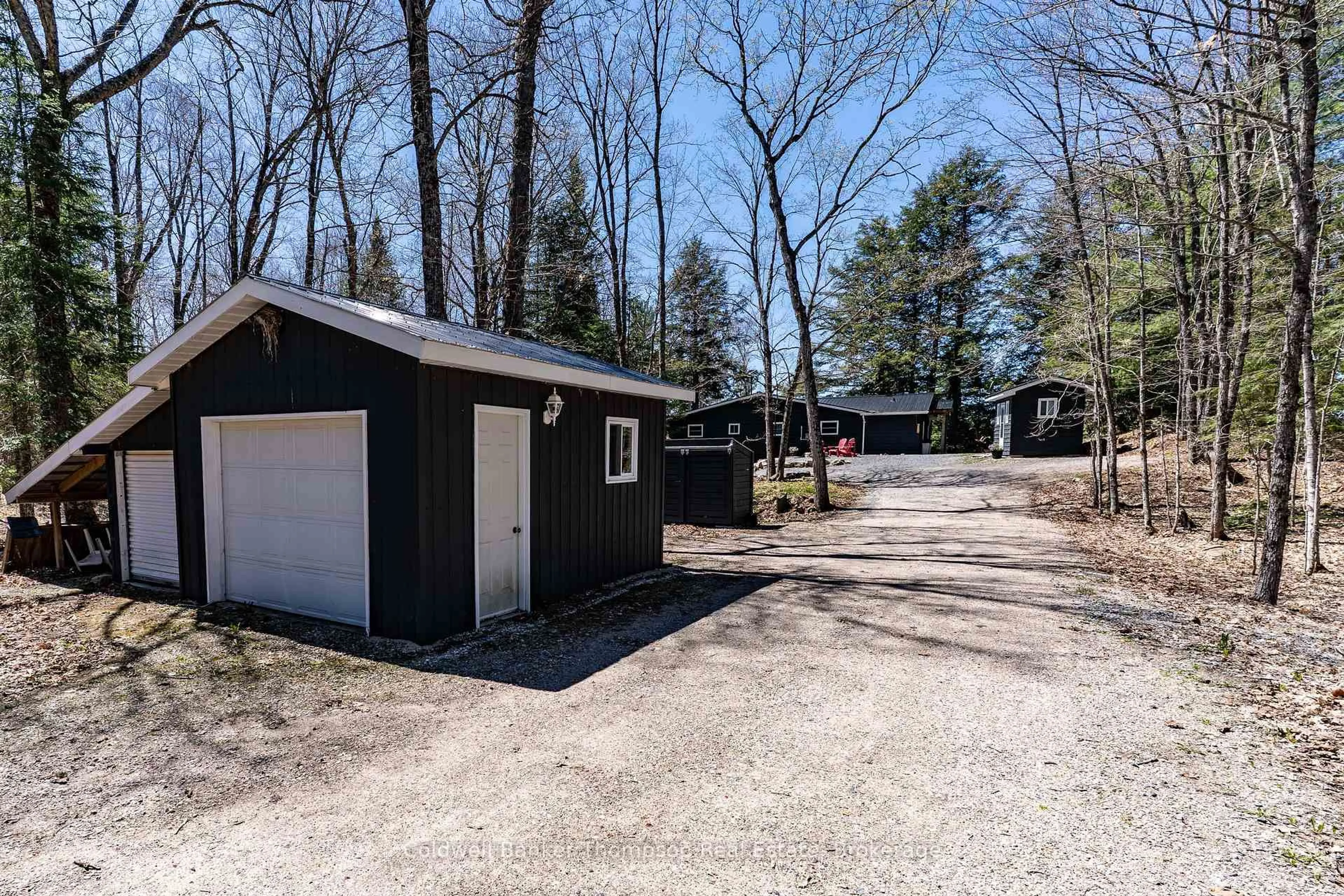 Shed for 354 Skyline Dr, Armour Ontario P0A 1Y0