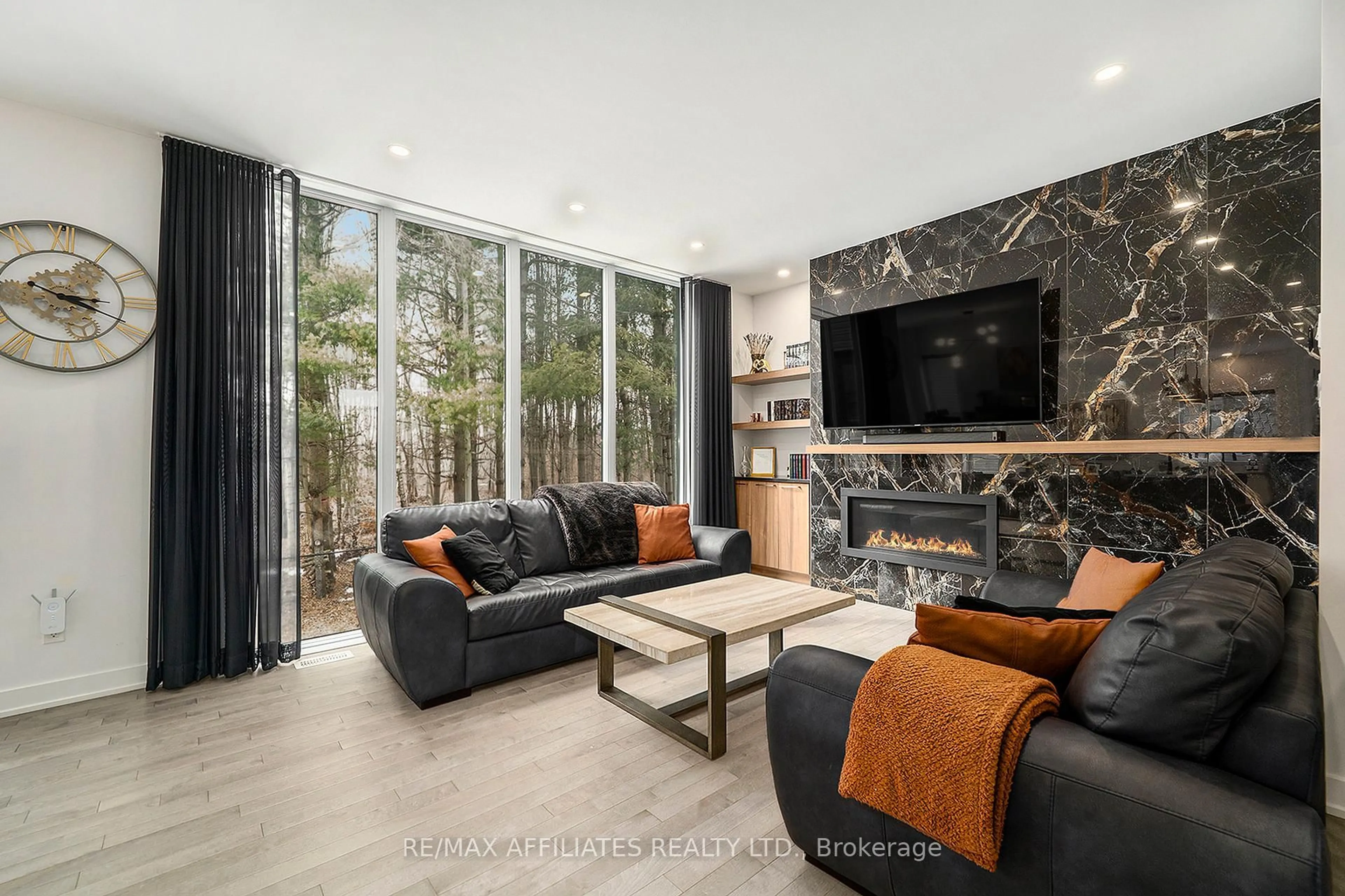 Living room with furniture, unknown for 248 Nature St, Casselman Ontario K0A 1M0