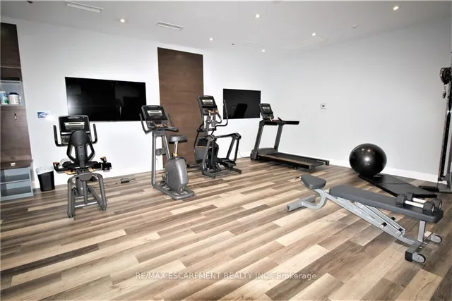Additional property image - 1 Redfern Ave Unit 135