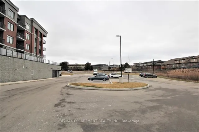Additional property image - 1 Redfern Ave Unit 135