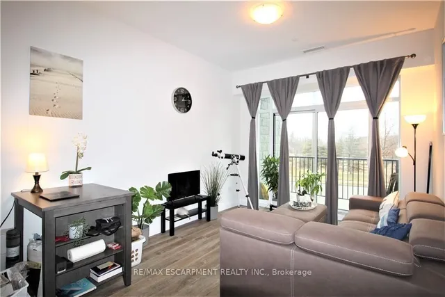 Additional property image - 1 Redfern Ave Unit 135