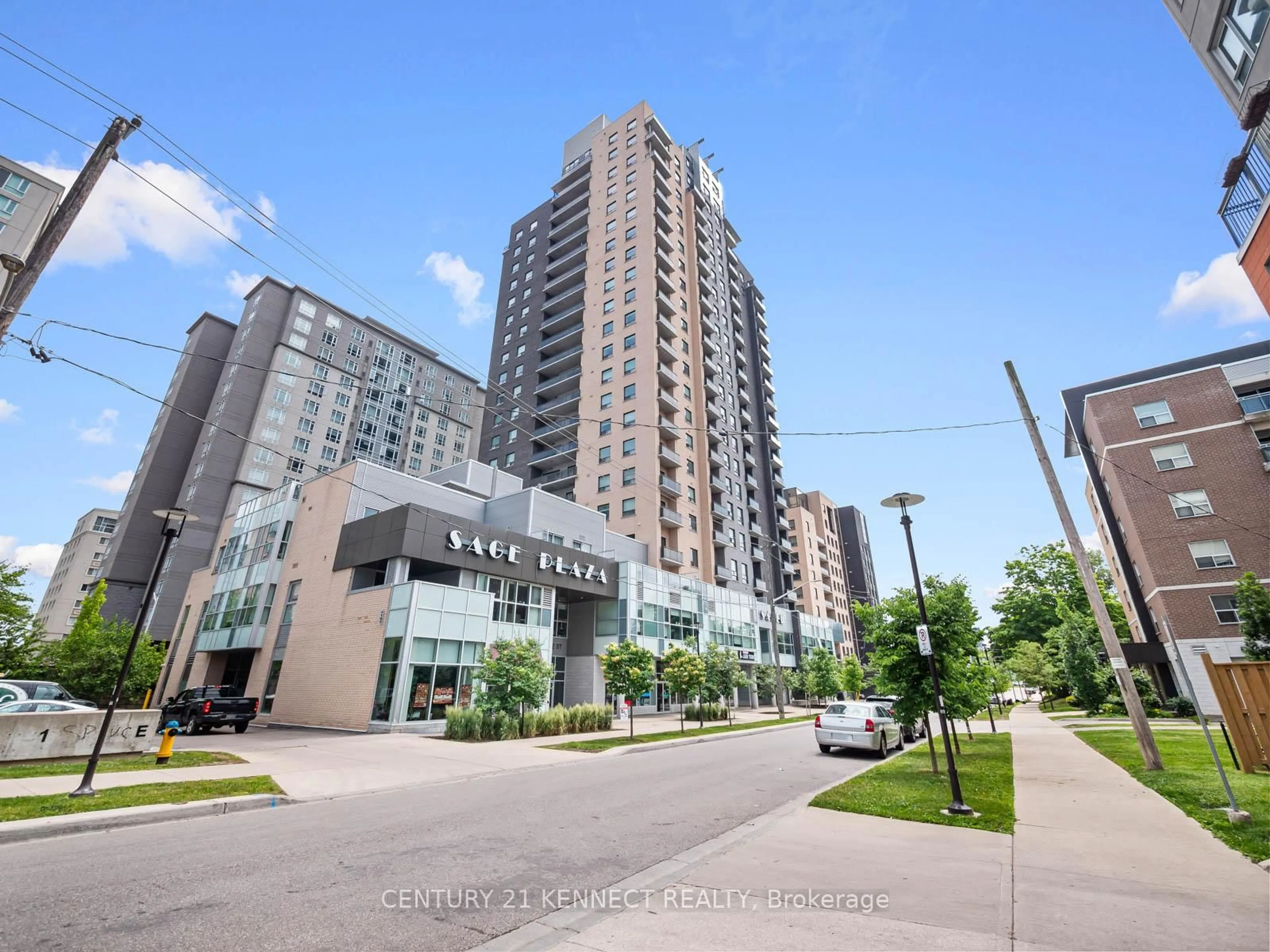 Indoor foyer for 318 Spruce St #402, Waterloo Ontario N2L 0E9