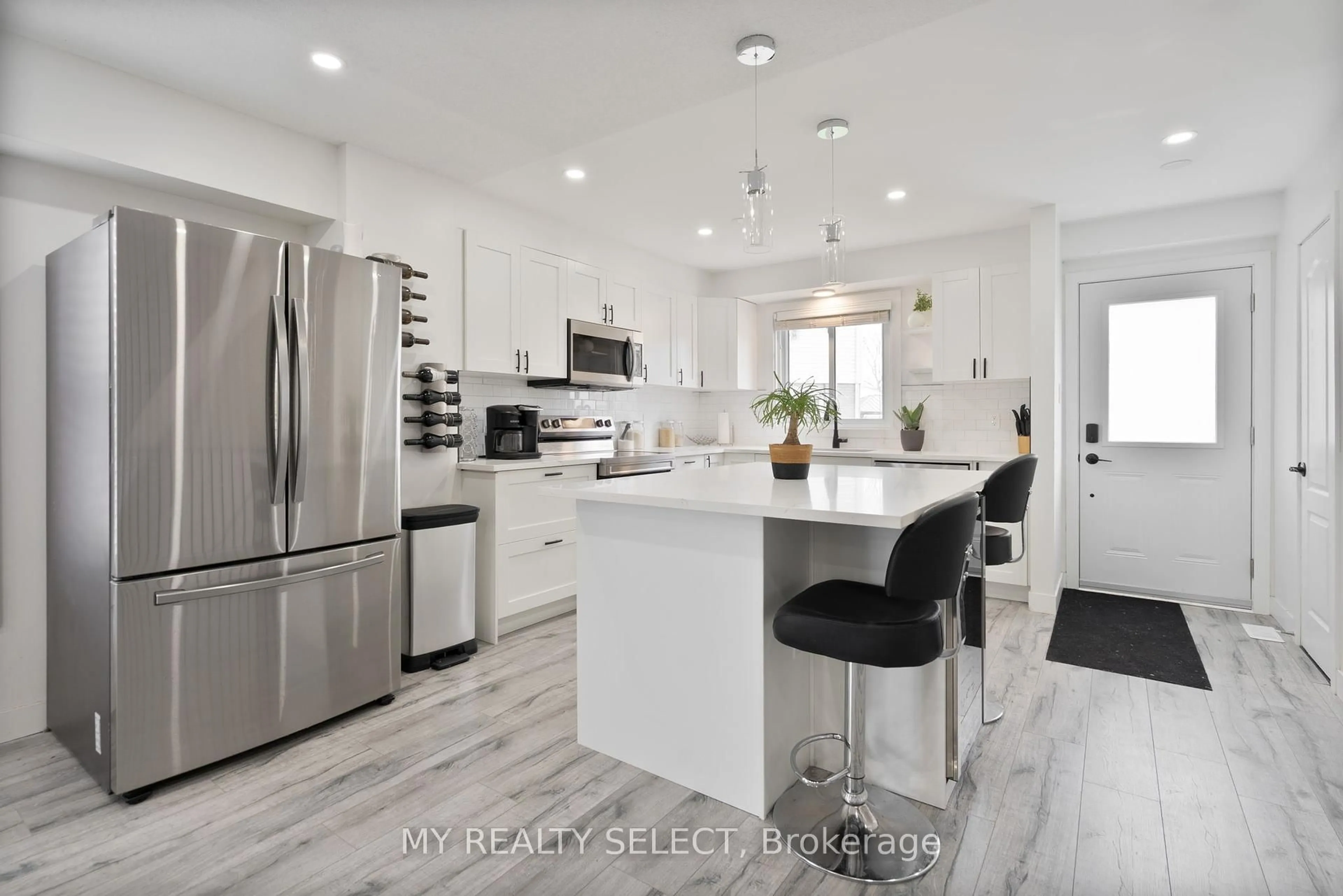Open concept kitchen, unknown for 230 Clarke Rd #114, London East Ontario N5W 5P8