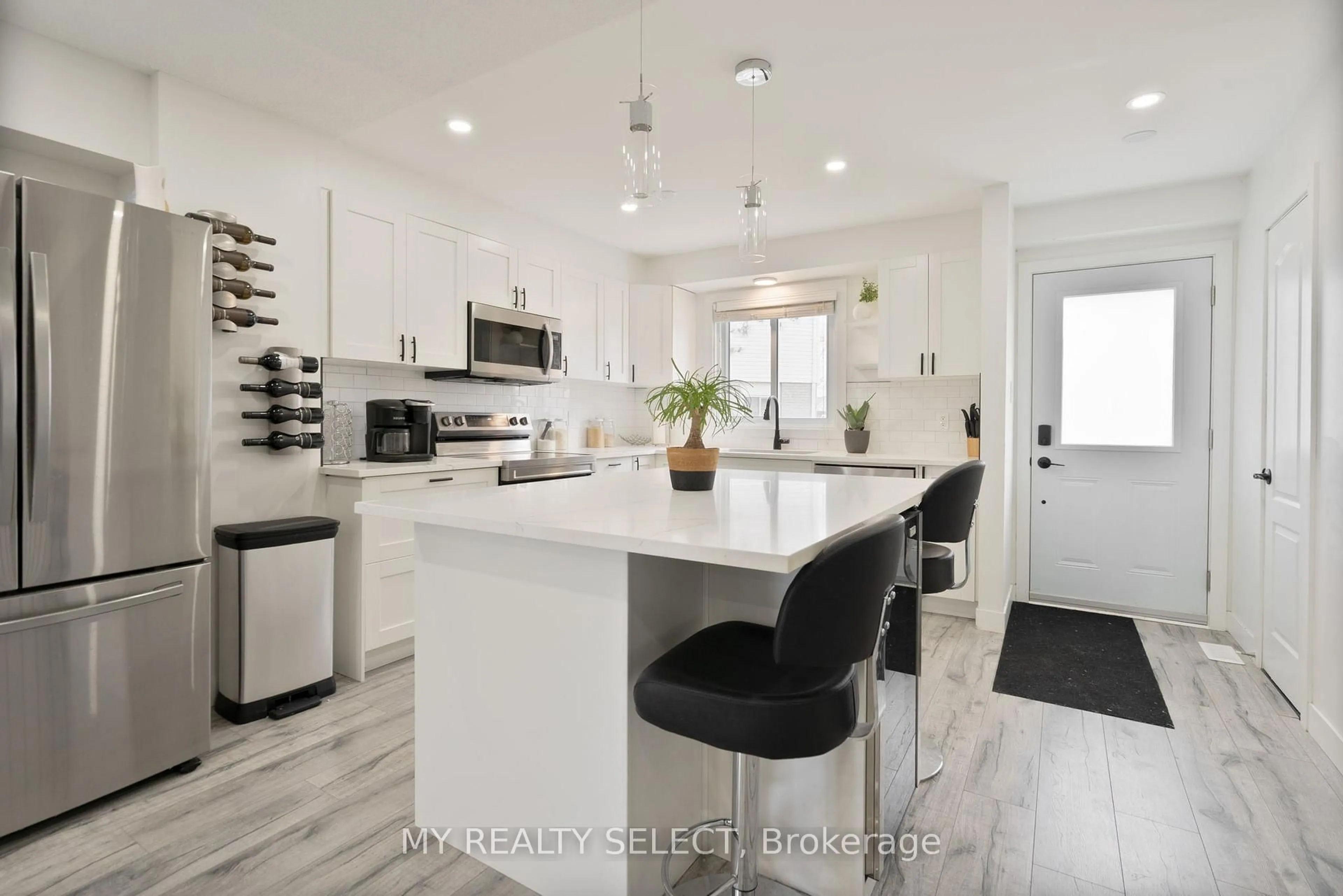 Open concept kitchen, unknown for 230 Clarke Rd #114, London East Ontario N5W 5P8