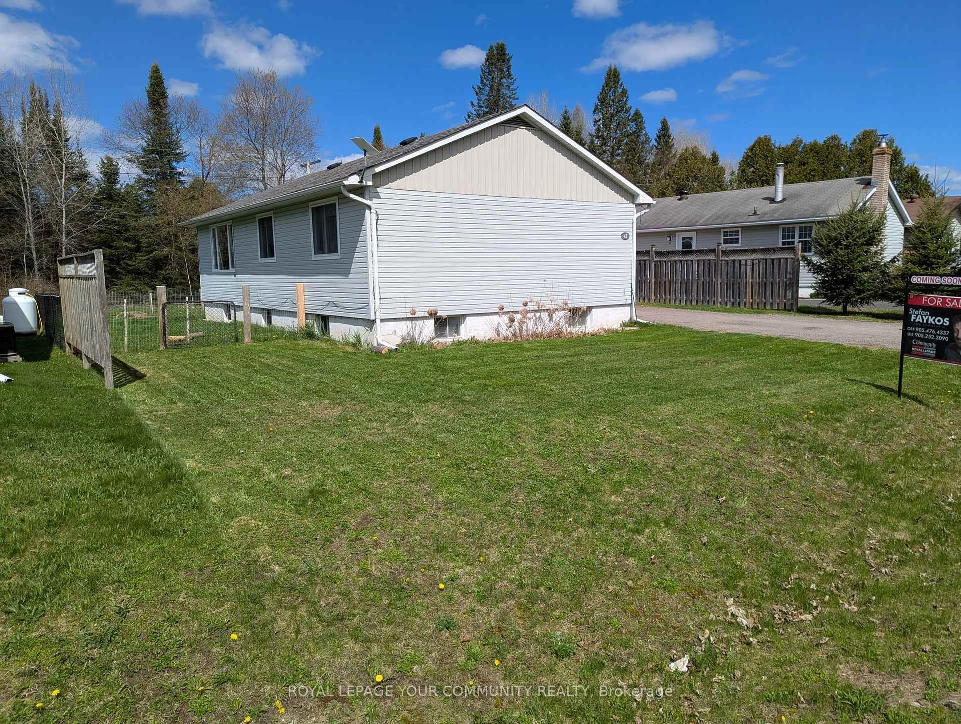 A pic from outside/outdoor area/front of a property/back of a property/a pic from drone, unknown for 42 Sprucedale St, Highlands East Ontario K0L 1M0