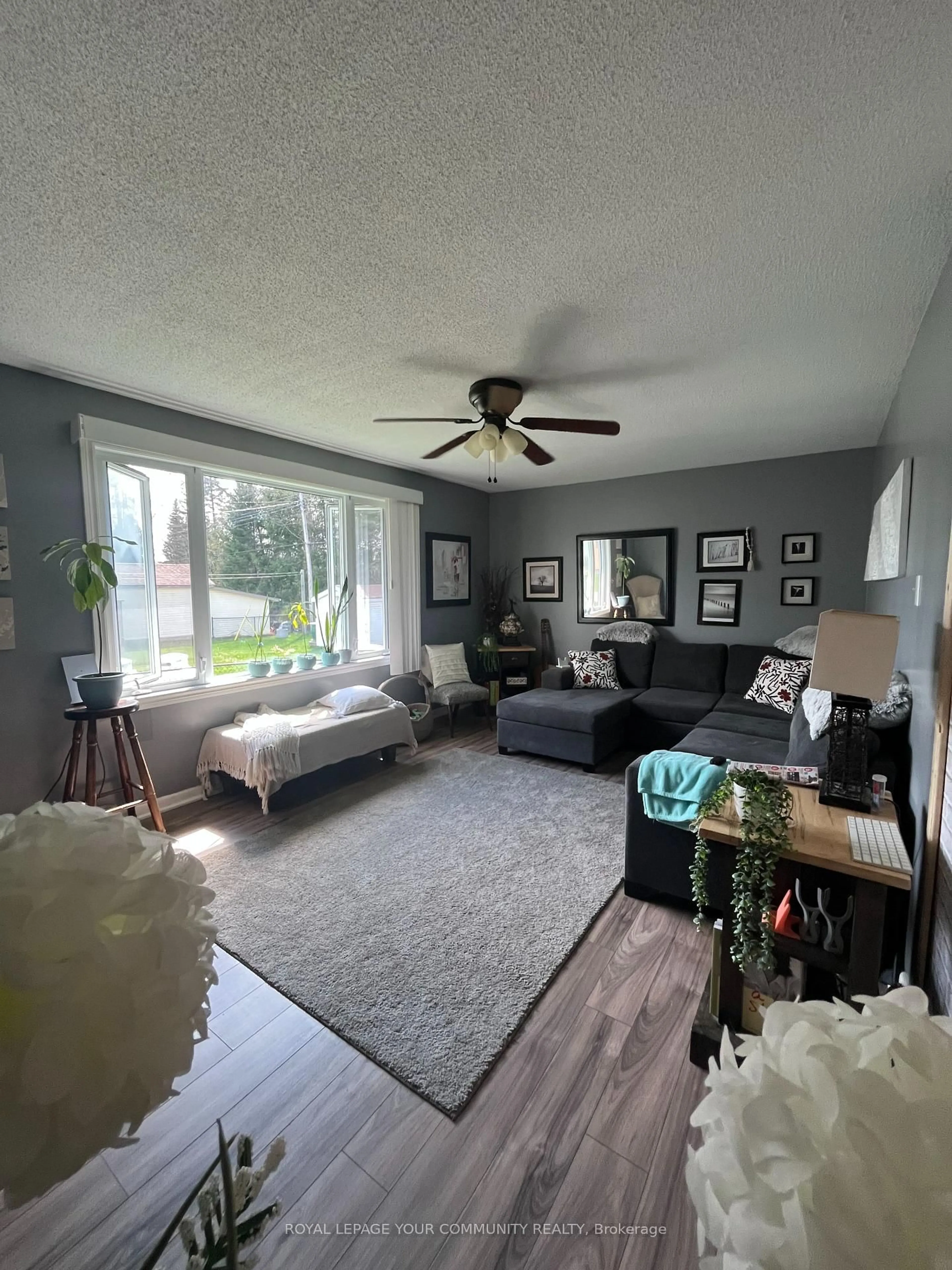 A pic of a room for 42 Sprucedale St, Highlands East Ontario K0L 1M0