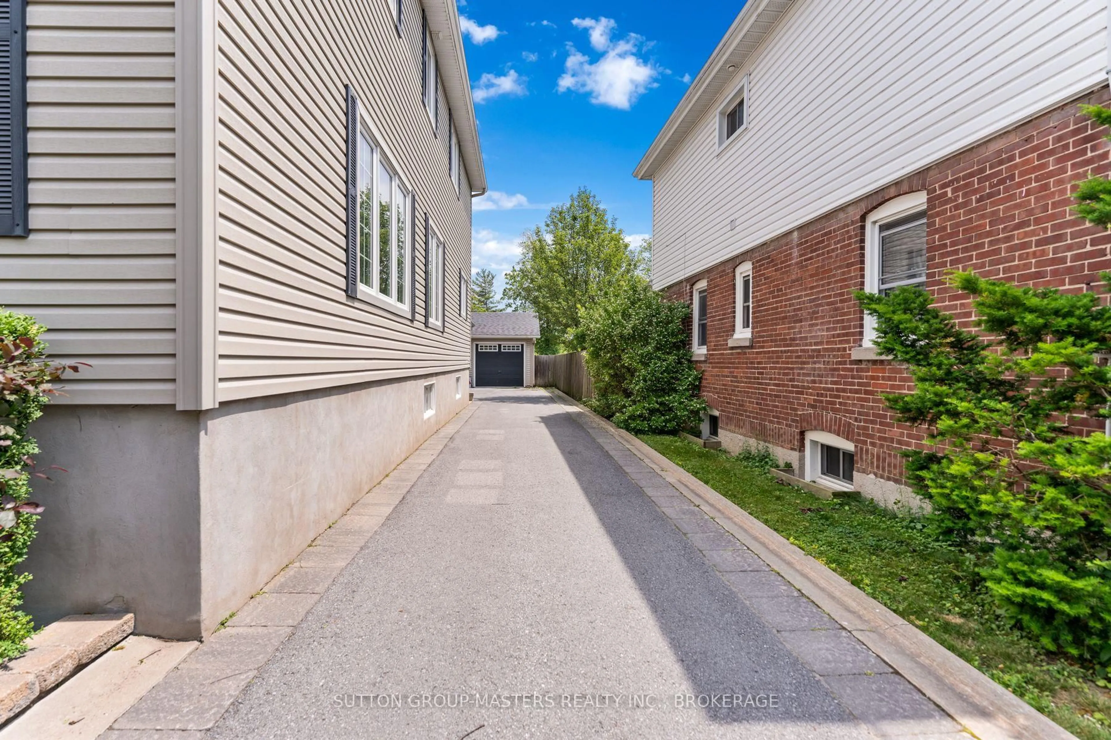 Unknown for 159 Napier St, Kingston Ontario K7L 4G4