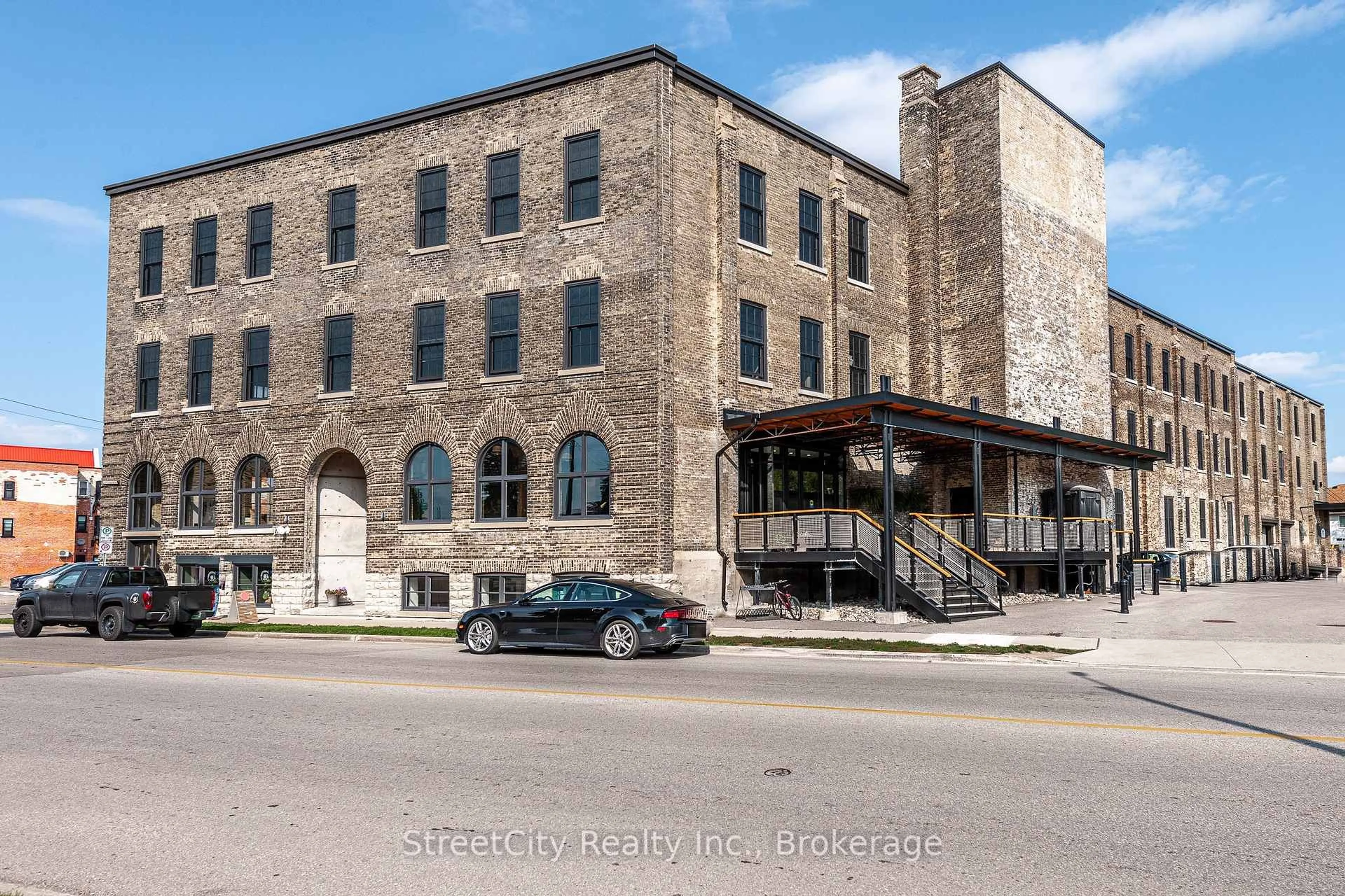 Unknown for 245 Downie St #104, Stratford Ontario N5A 1X5