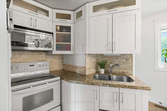 Additional property image - 630 Westview Ave