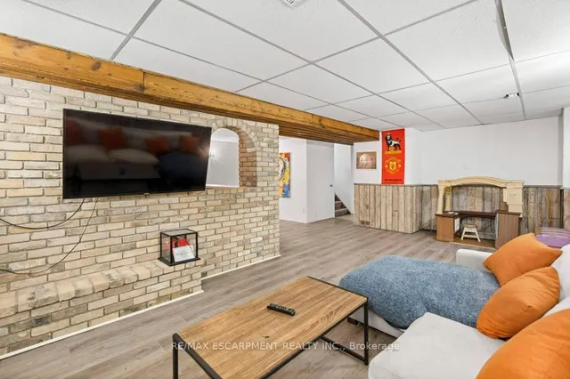 Additional property image - 630 Westview Ave