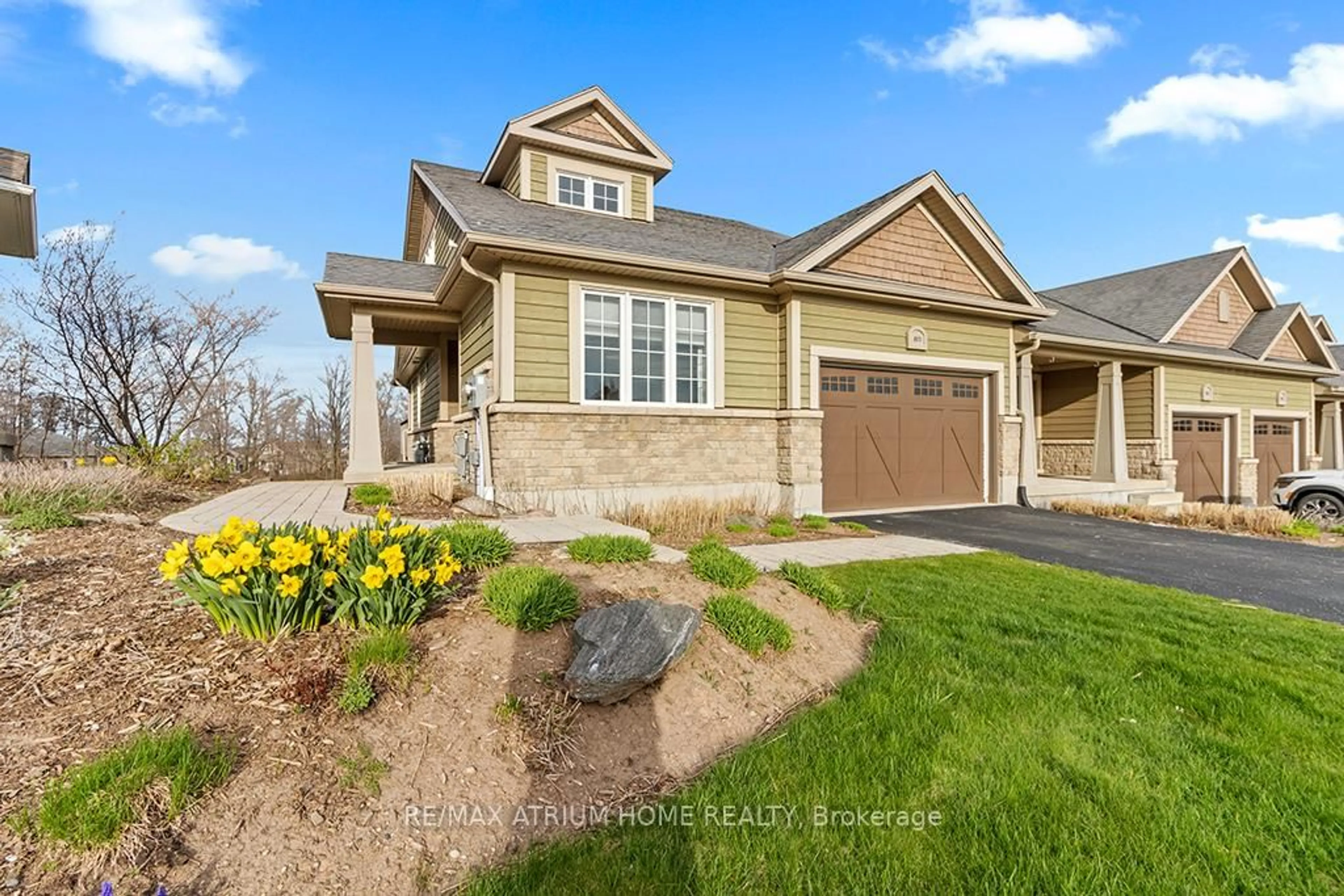 Home with brick exterior material, street for 307 Telford Tr #4, Georgian Bluffs Ontario N0H 1S0