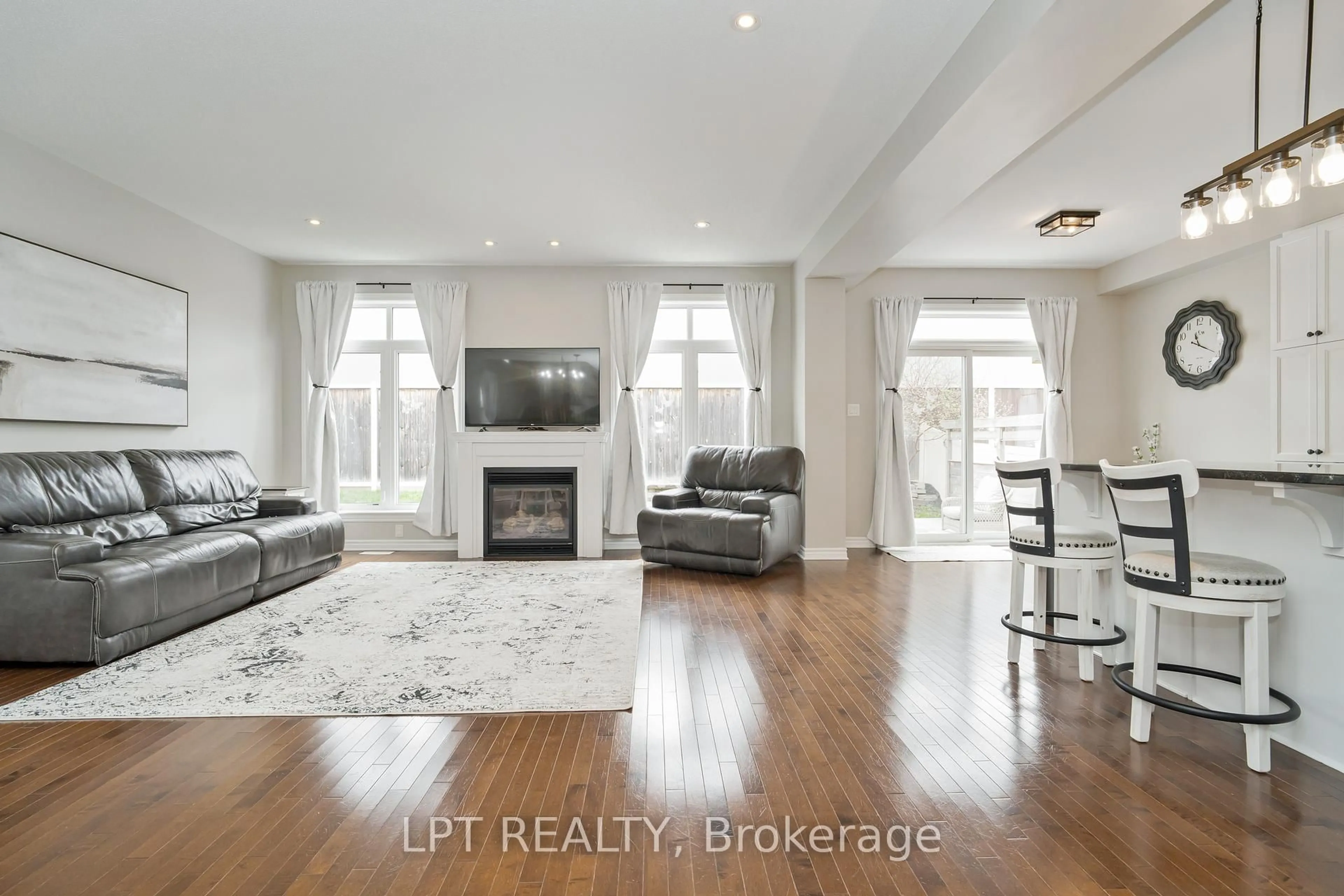 Living room with furniture, unknown for 140 Montargis Circ, Ottawa Ontario K4A 0M5