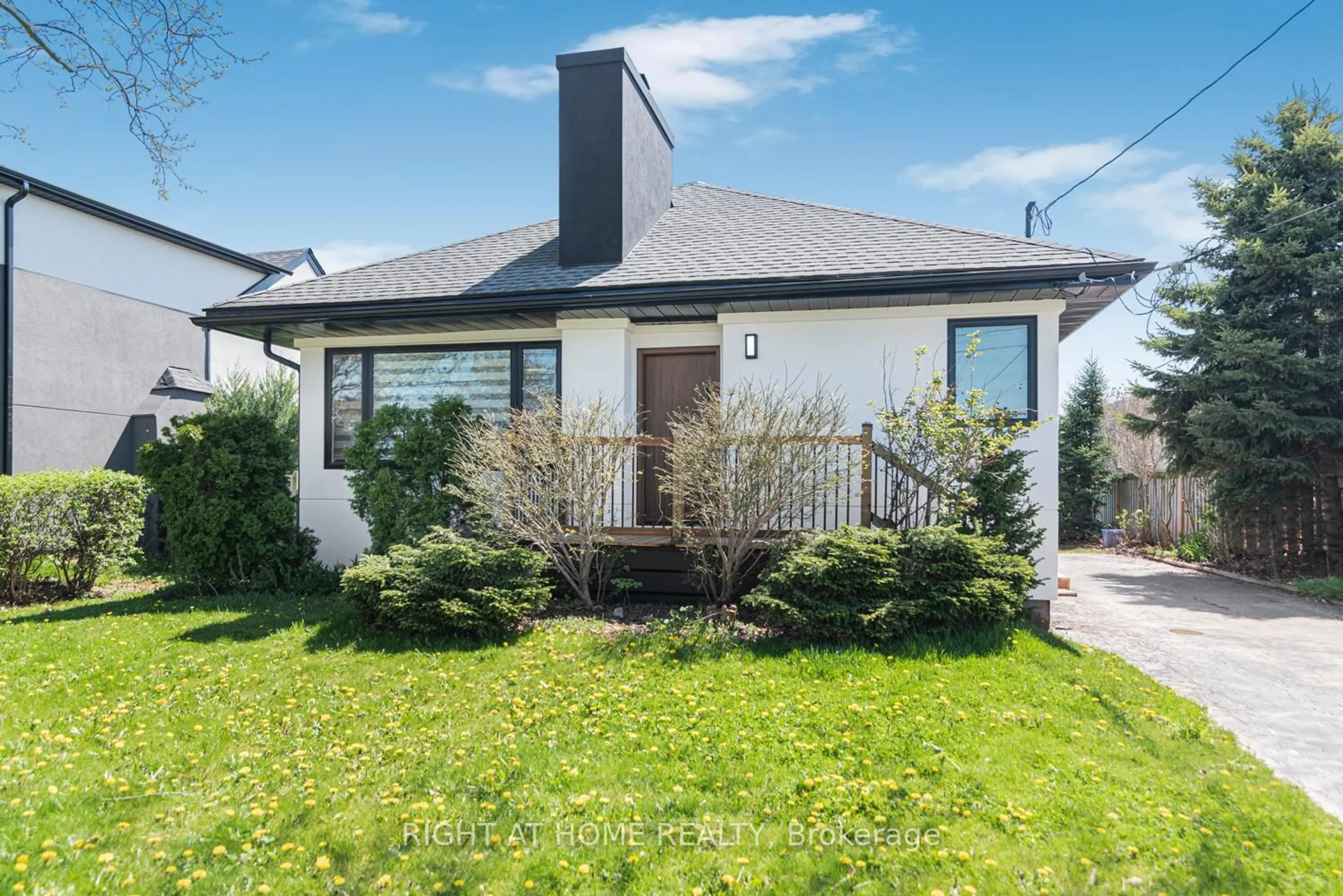 Home with brick exterior material, street for 10 Norwich Rd, Hamilton Ontario L8E 1Z6