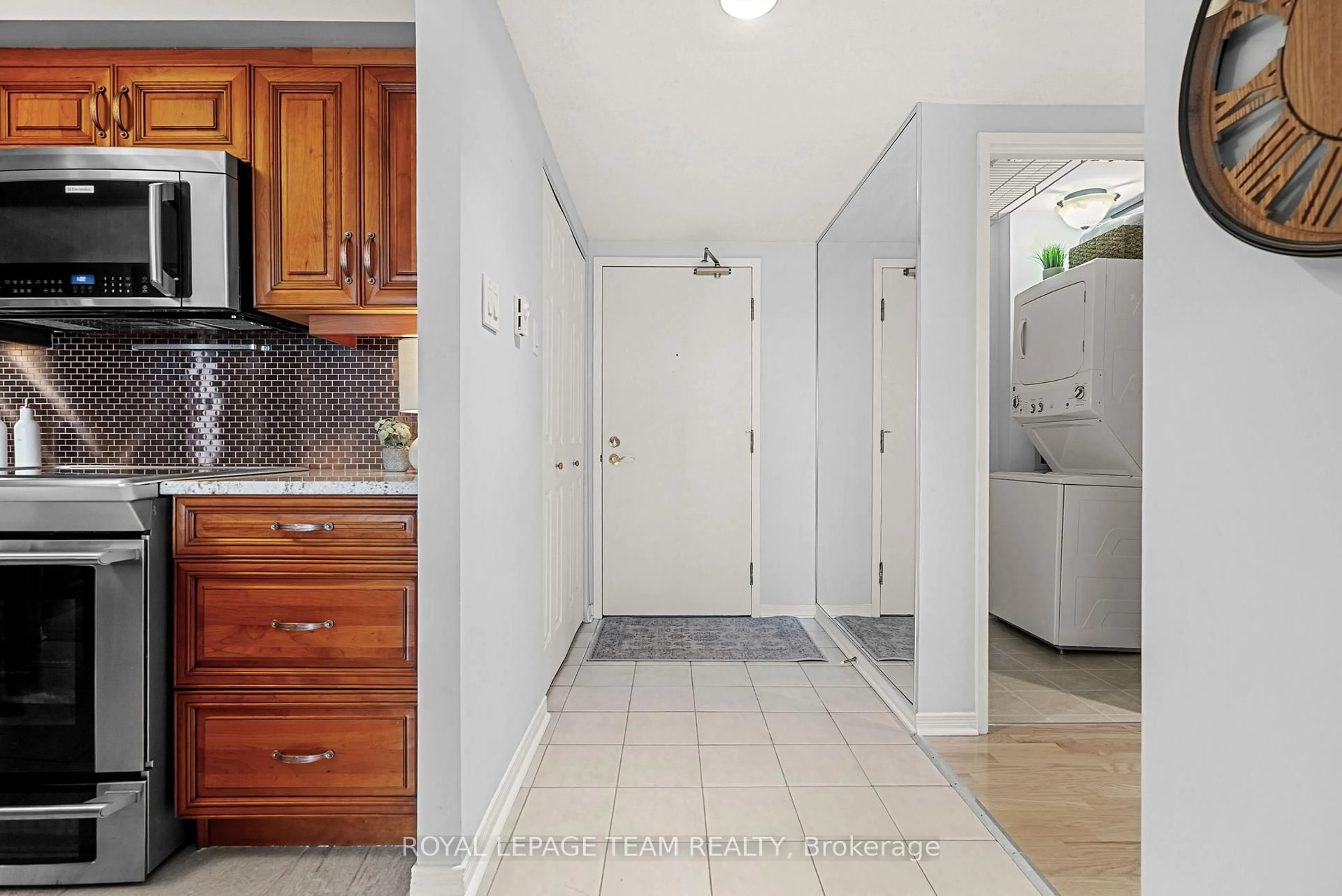 Unknown for 215 PARKDALE Ave #903, Ottawa Ontario K1Y 4T8