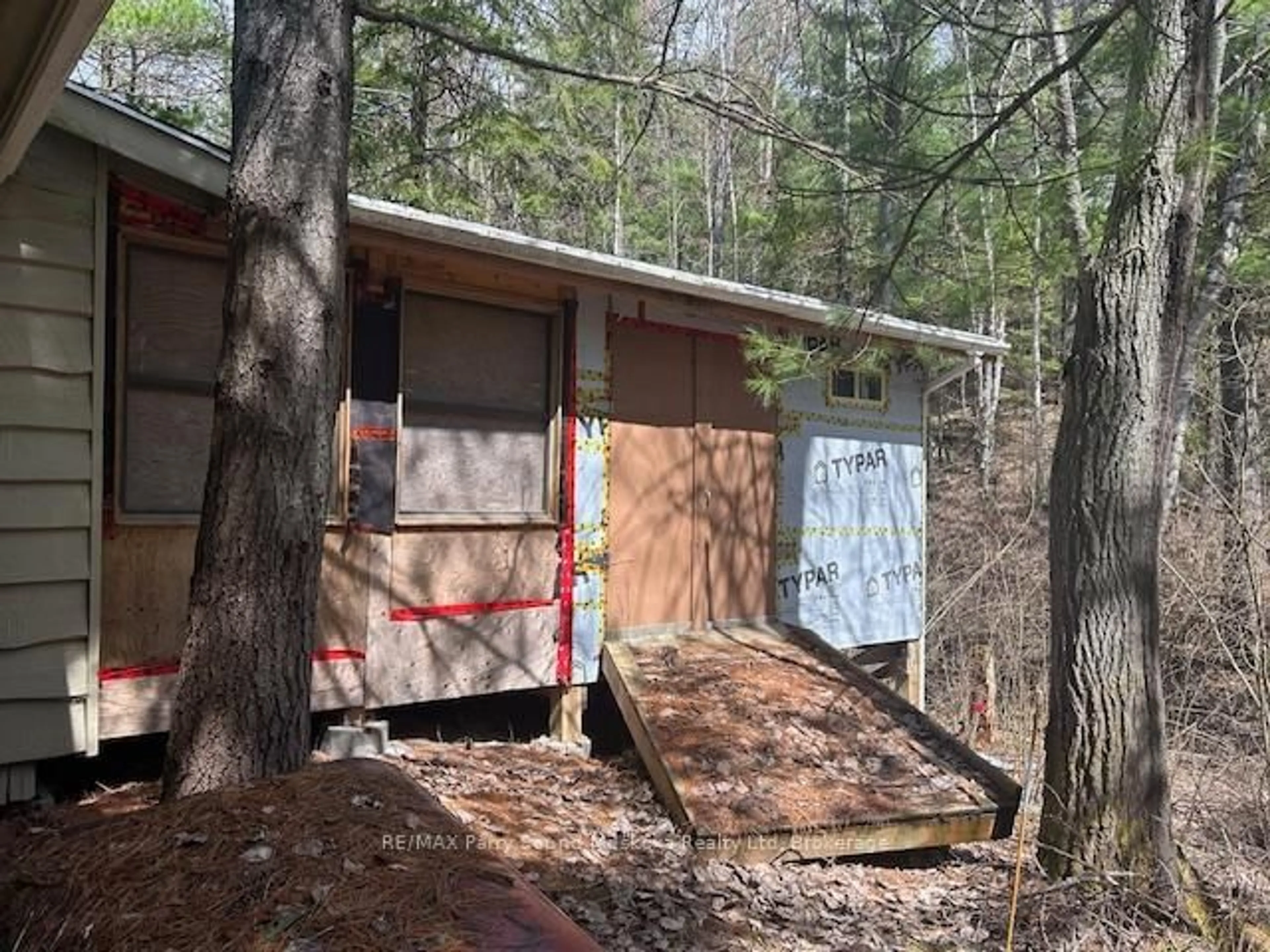 Shed for 428 RANGER BAY N/A, Parry Sound Remote Area Ontario P0H 1S0