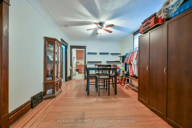 Additional property image - 1597 King St