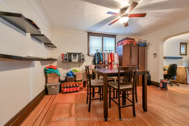 Additional property image - 1597 King St
