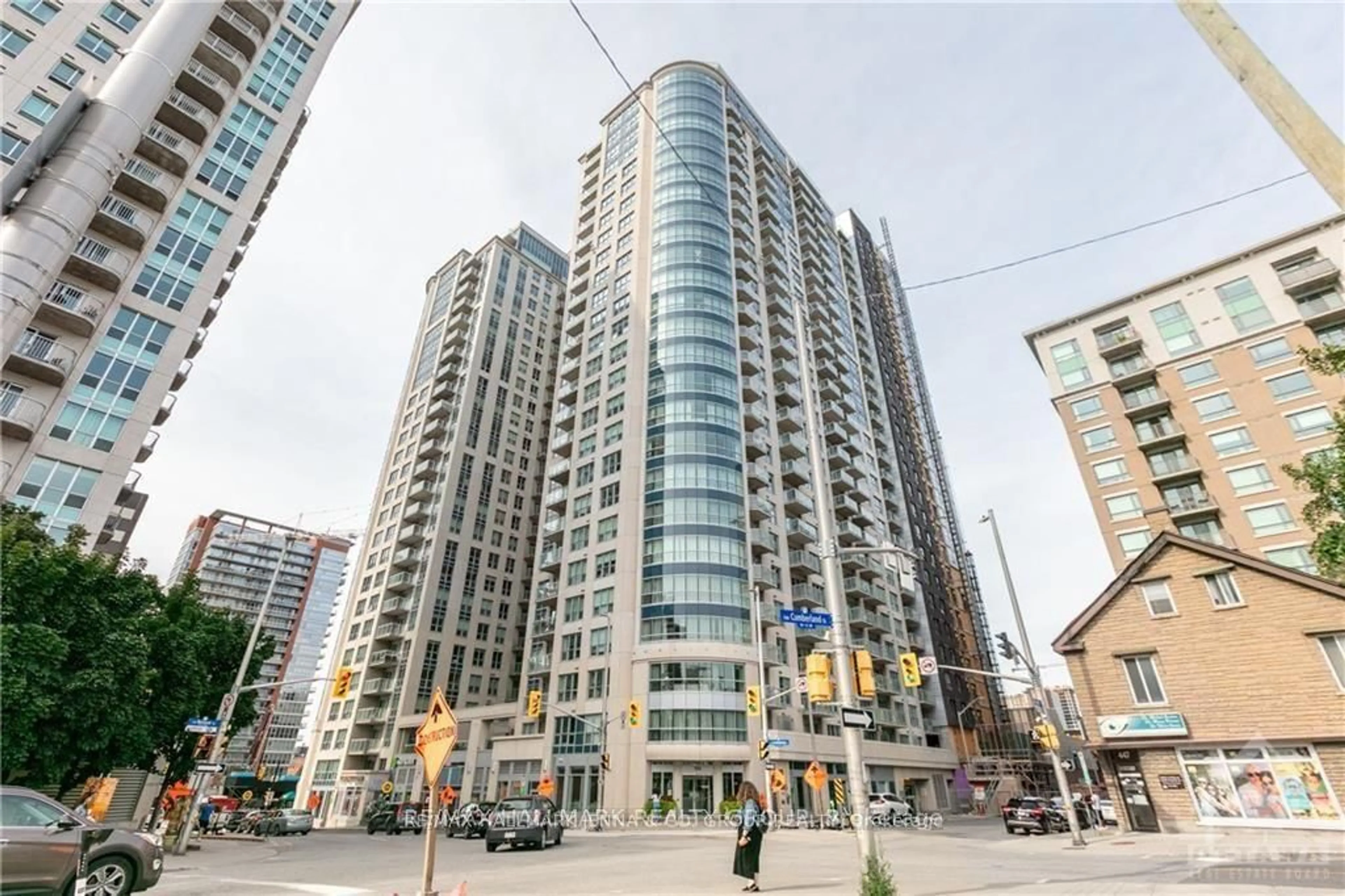 Unknown for 195 Besserer St #1306, Ottawa Ontario K1N 0B6