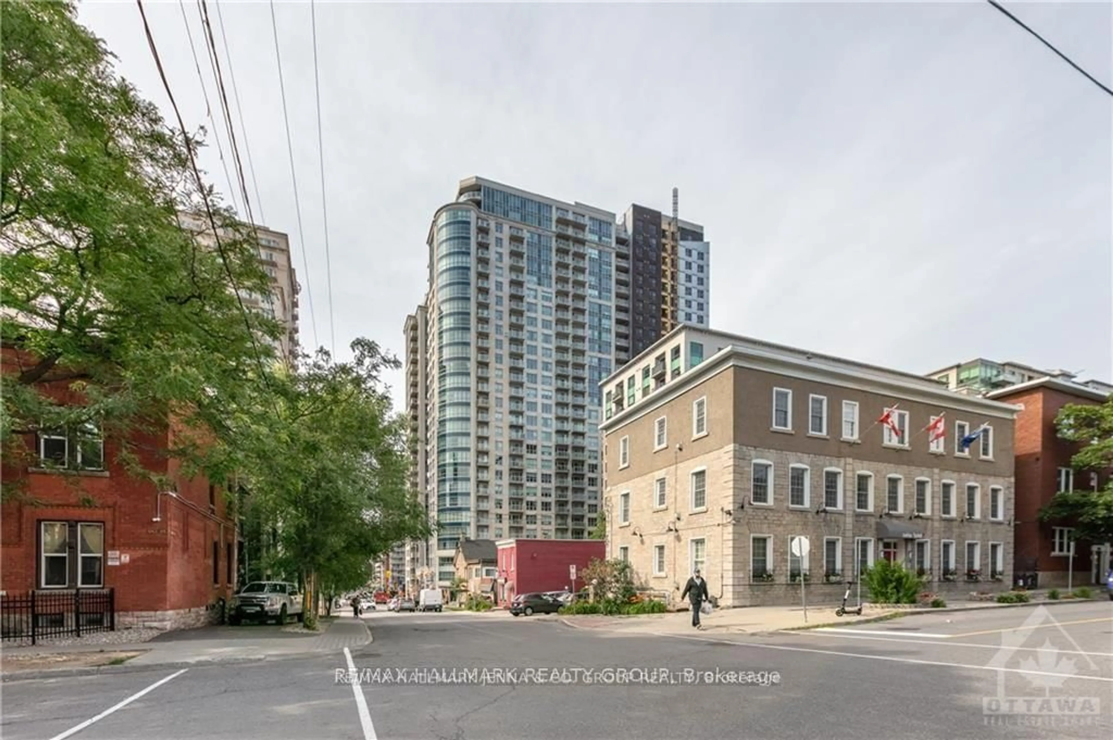 Unknown for 195 Besserer St #1306, Ottawa Ontario K1N 0B6