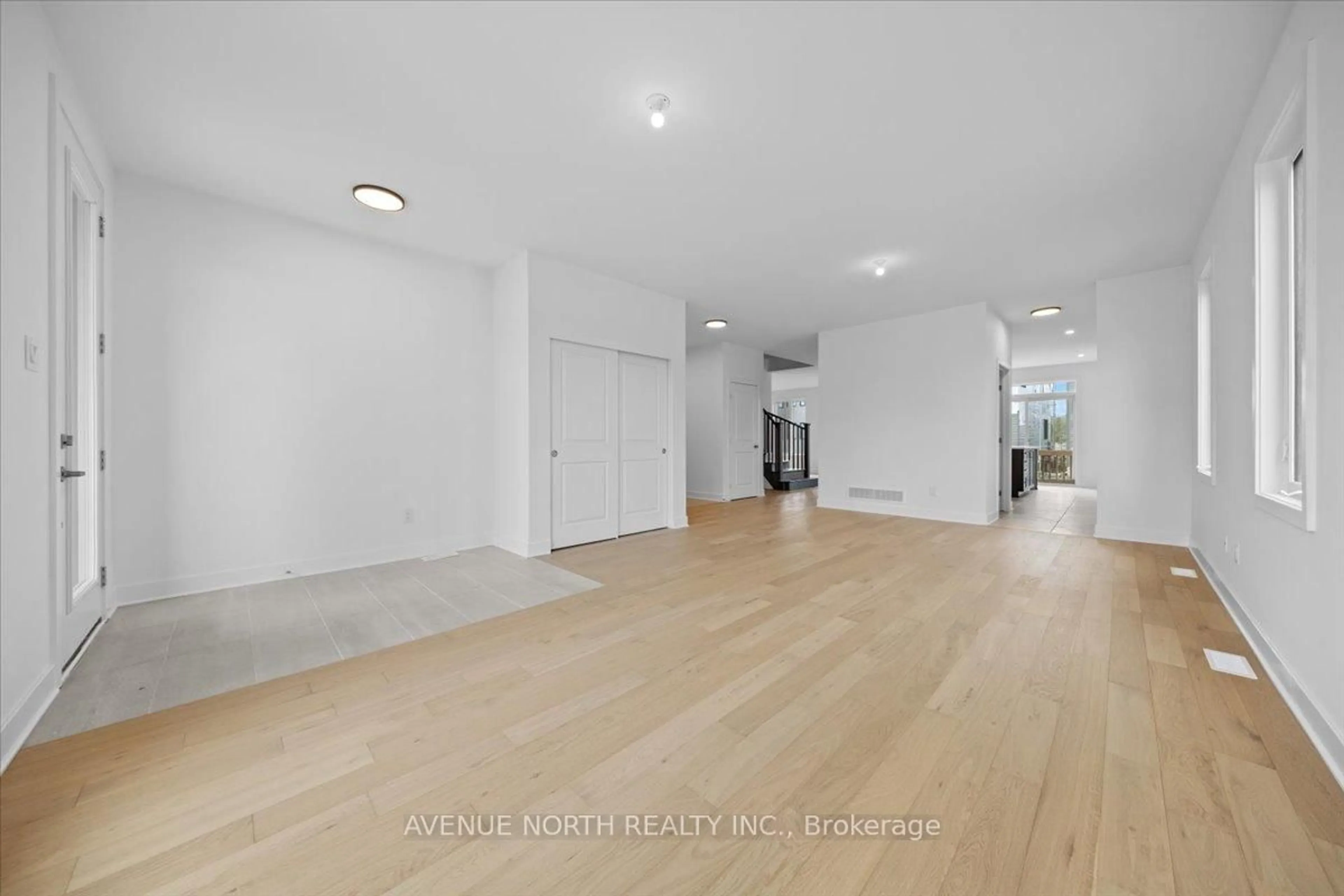 A pic of a room for 621 MIIKANA Rd, Ottawa Ontario K1X 0G6