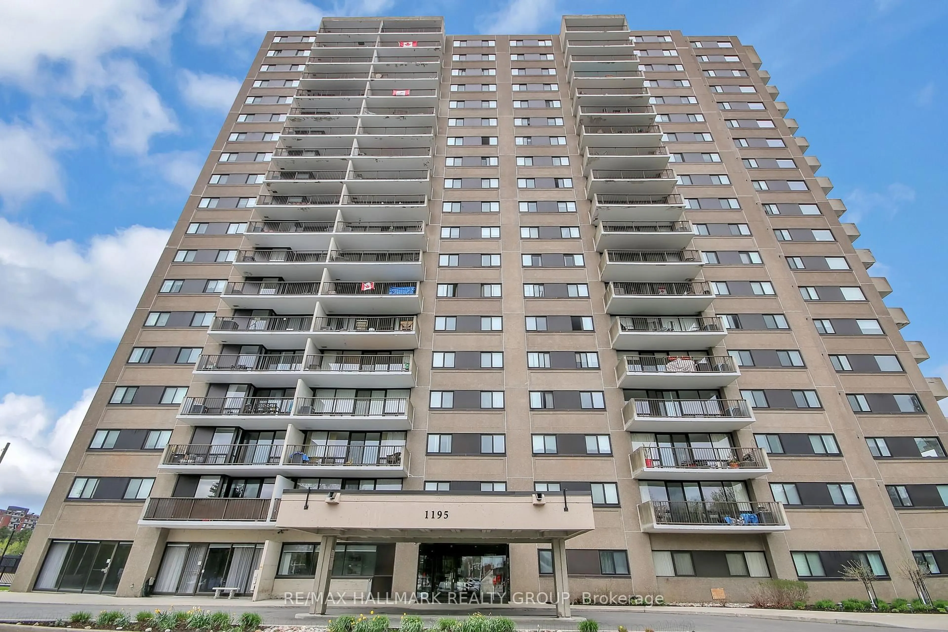Unknown for 1195 Richmond Rd #1403, Ottawa Ontario K2B 8E4