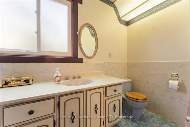 Additional property image - 38 Palm Crt