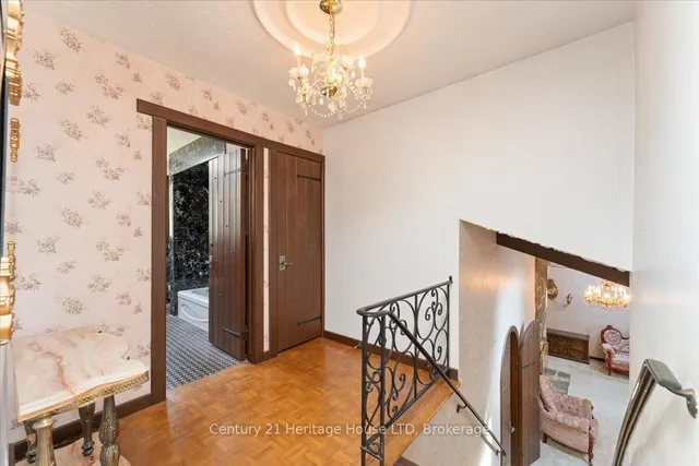 Additional property image - 38 Palm Crt