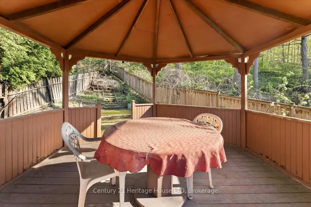 Additional property image - 38 Palm Crt
