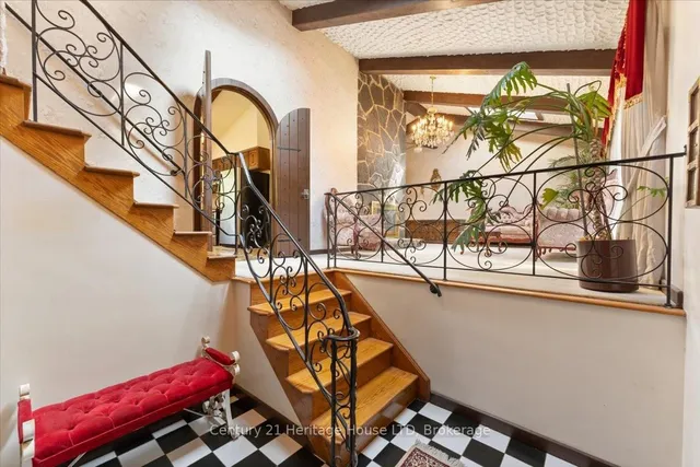 Additional property image - 38 Palm Crt