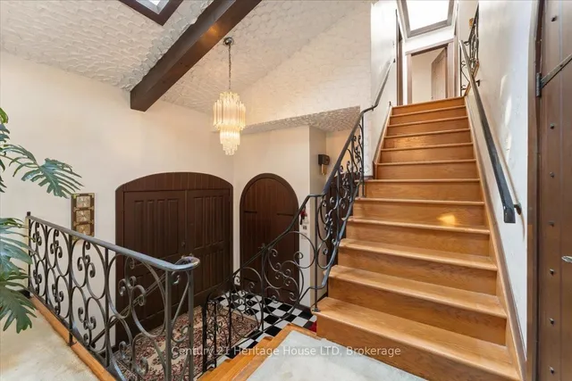 Additional property image - 38 Palm Crt