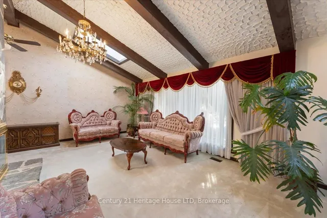 Additional property image - 38 Palm Crt