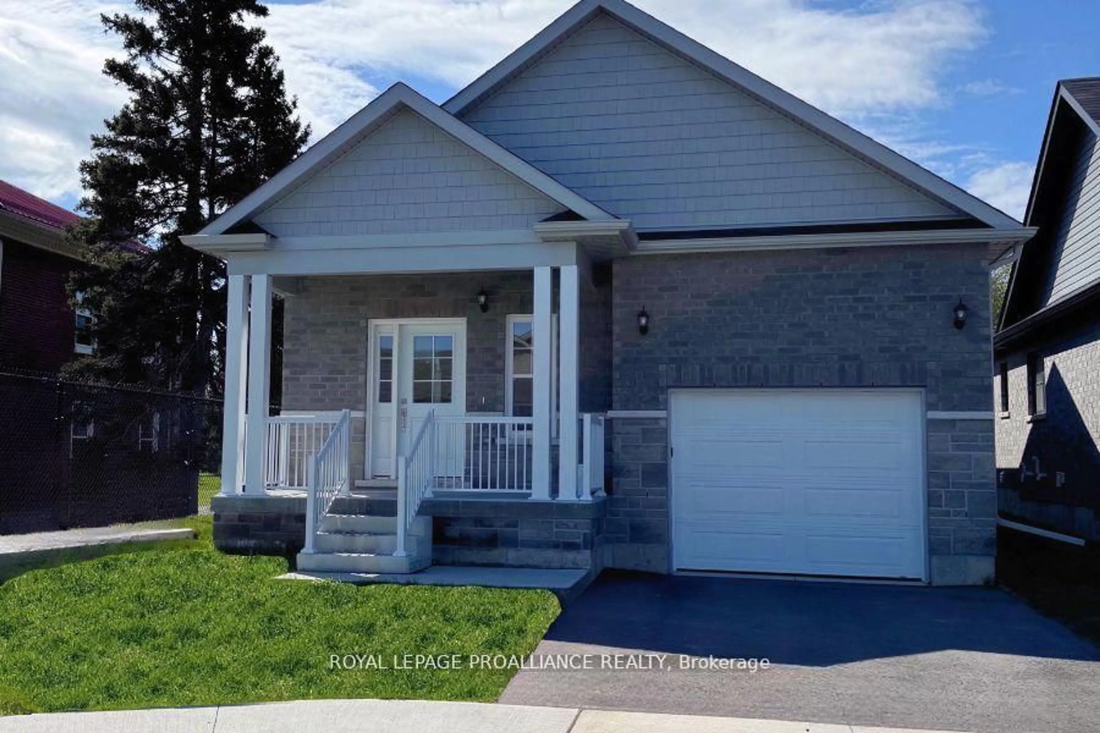 Home with vinyl exterior material, street for 473 Joseph Gale St, Cobourg Ontario K9A 3N3