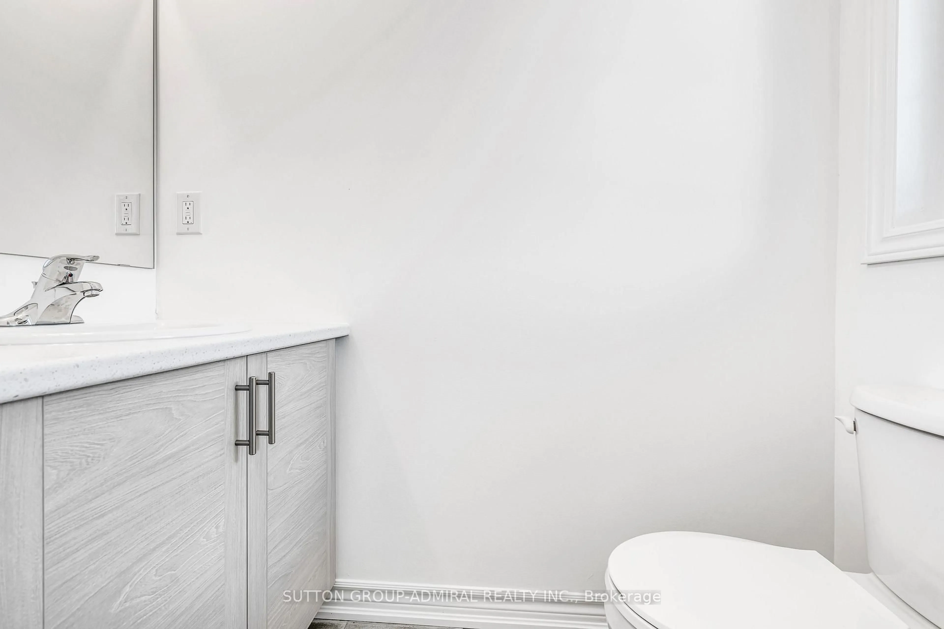 A pic of a room for 32 Hillcroft Way, Kawartha Lakes Ontario K0M 1A0